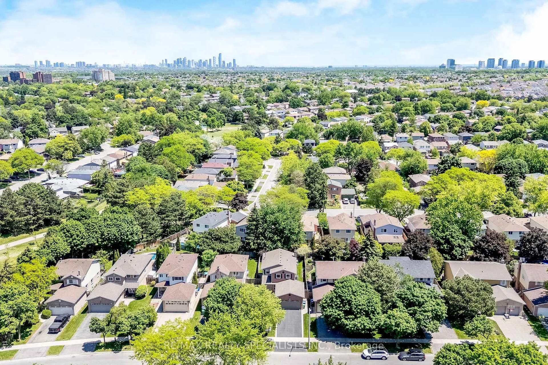 Photo 46 of 6181 Miller's Grove, Mississauga, Meadowvale — HOMEH