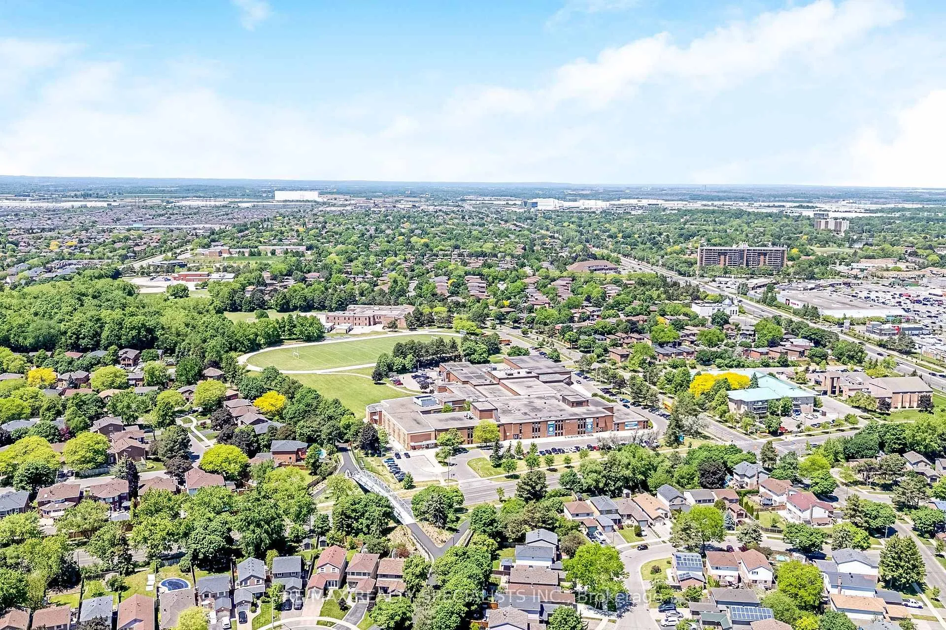 Photo 48 of 6181 Miller's Grove, Mississauga, Meadowvale — HOMEH