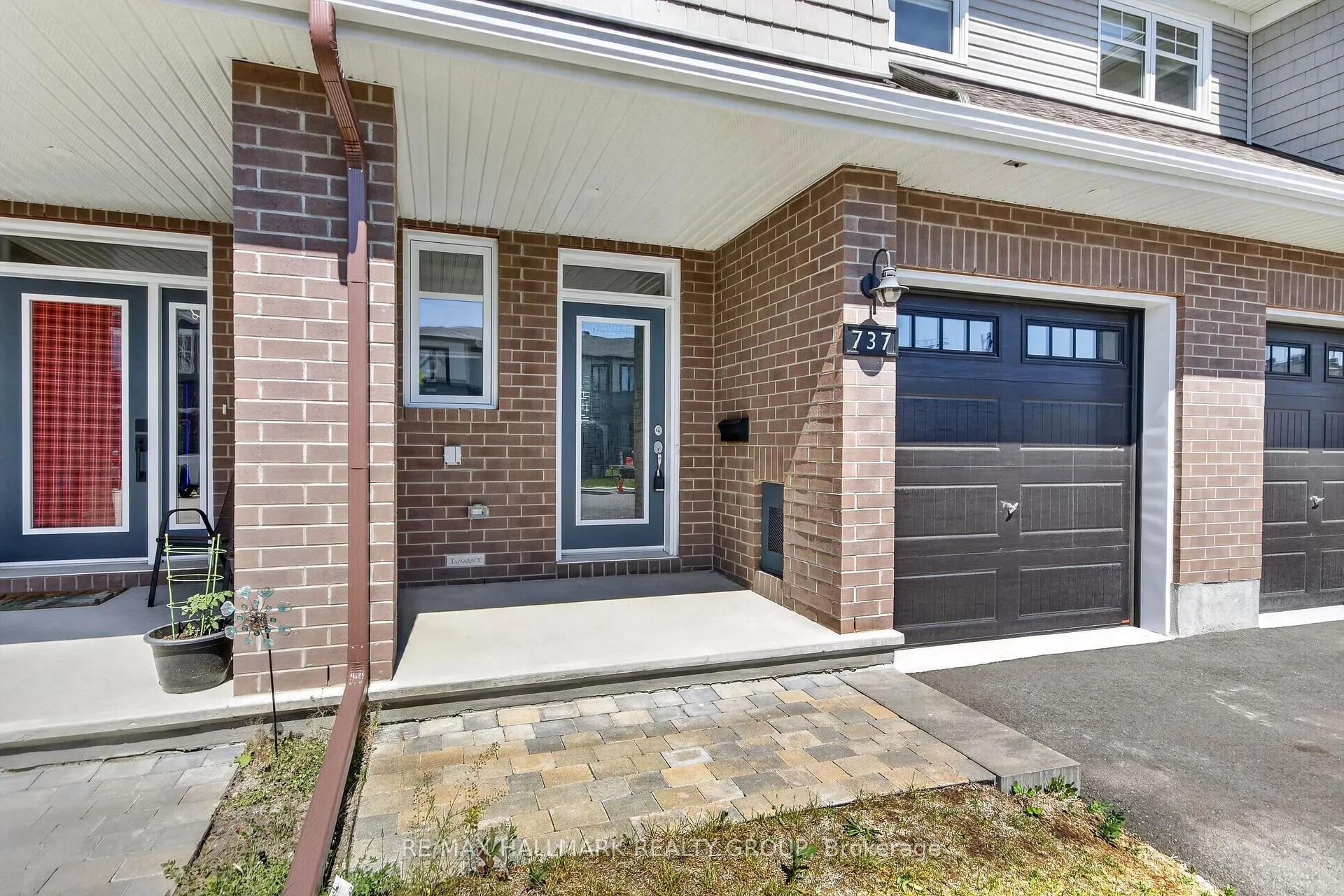 Photo 3 of 737 Maverick Crescent, Ottawa, Remainder of Stittsville & Area — HOMEH
