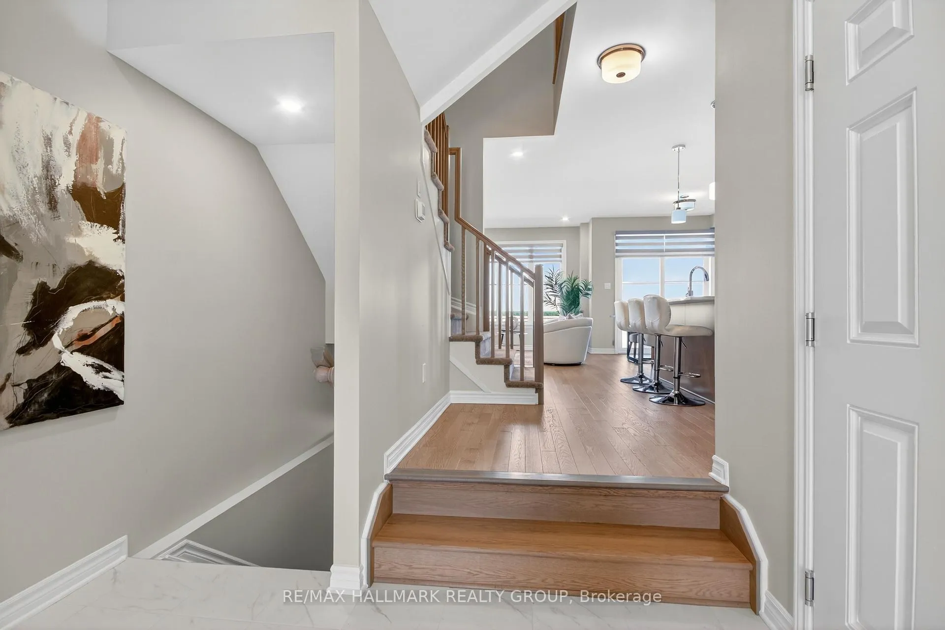 Photo 6 of 737 Maverick Crescent, Ottawa, Remainder of Stittsville & Area — HOMEH