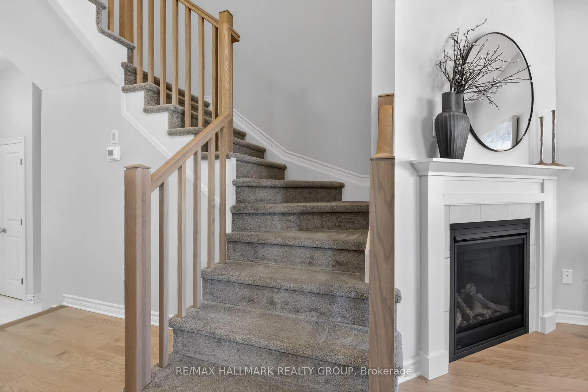 Photo 9 of 737 Maverick Crescent, Ottawa, Remainder of Stittsville & Area — HOMEH
