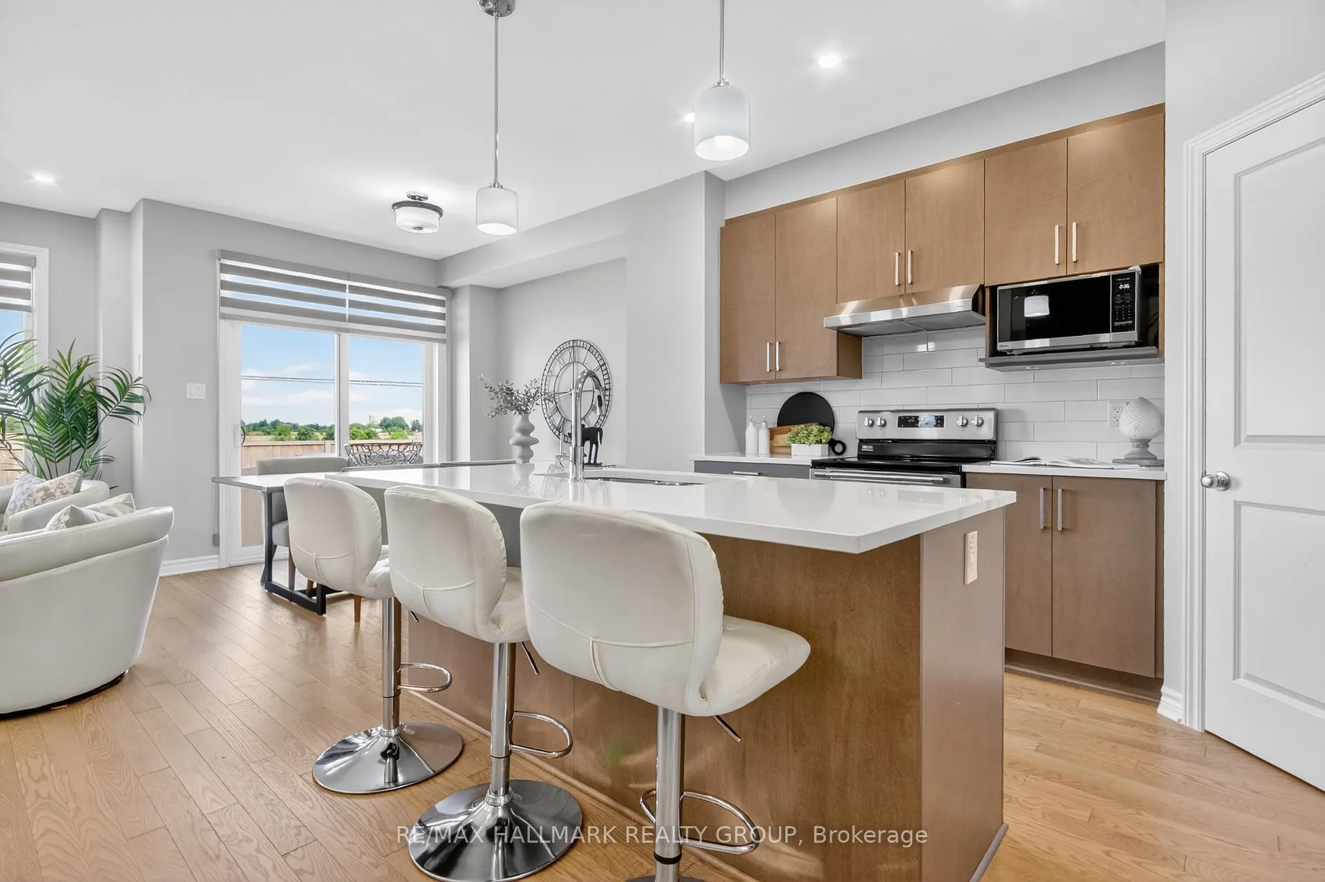 Photo 23 of 737 Maverick Crescent, Ottawa, Remainder of Stittsville & Area — HOMEH