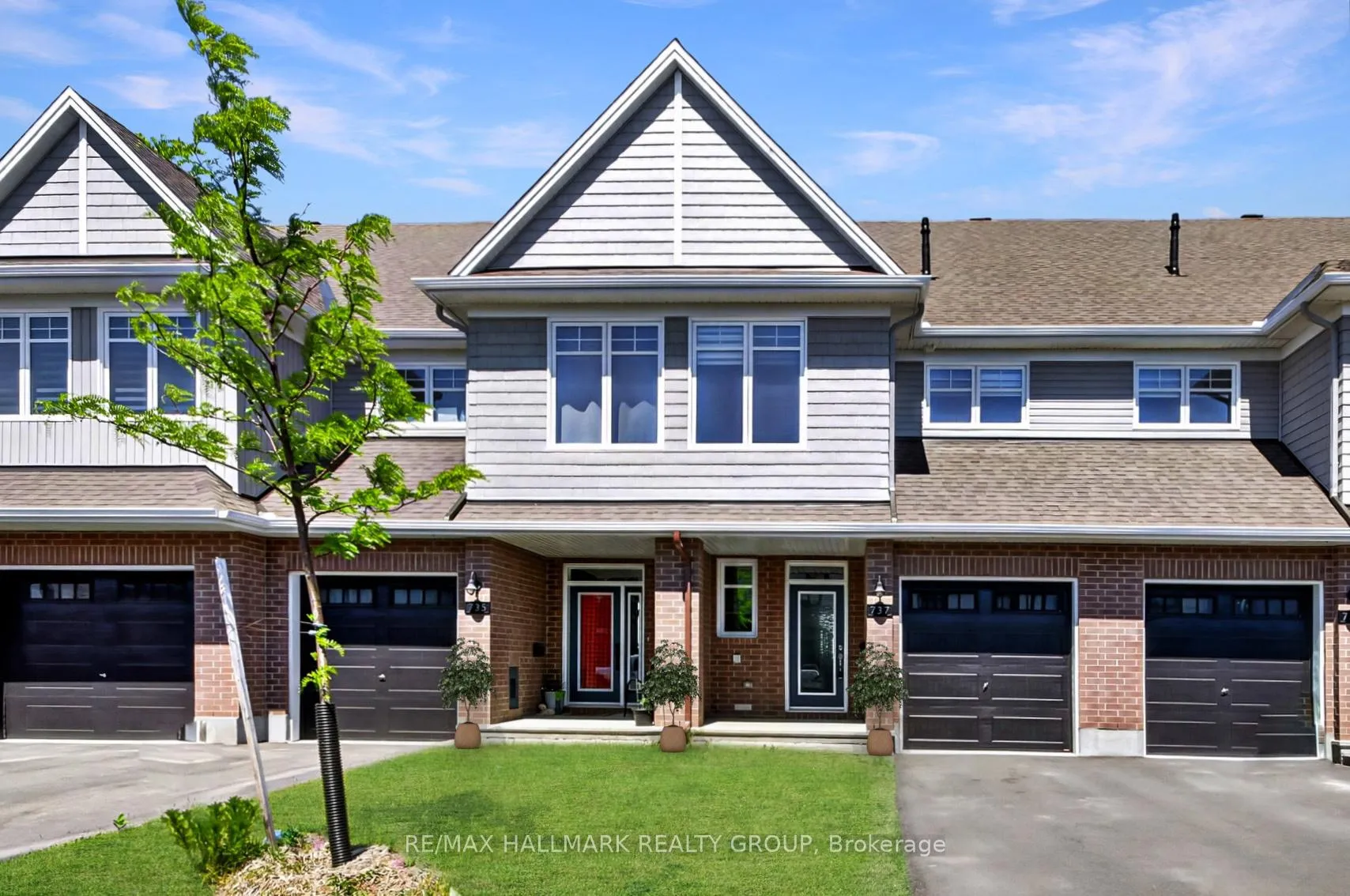 Photo 2 of 737 Maverick Crescent, Ottawa, Remainder of Stittsville & Area — HOMEH