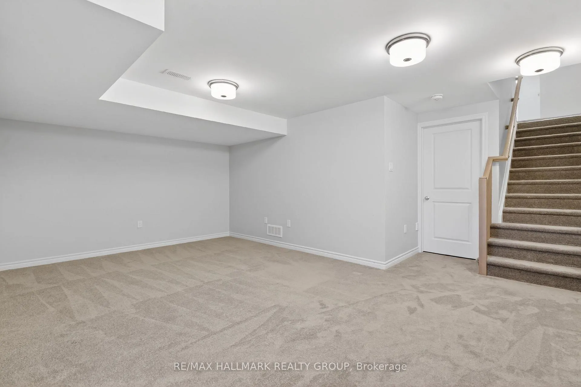 Photo 48 of 737 Maverick Crescent, Ottawa, Remainder of Stittsville & Area — HOMEH
