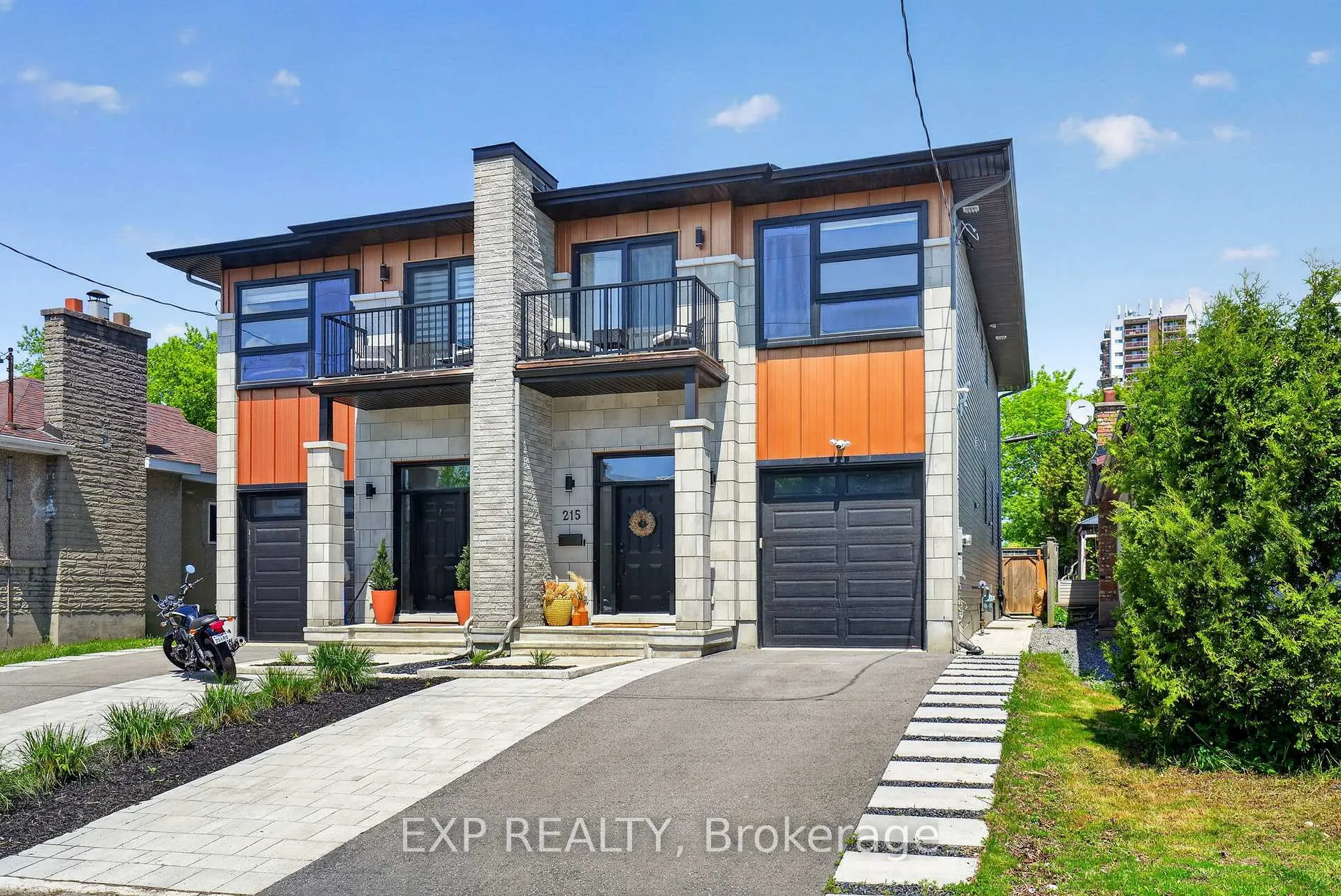 Photo of 215 Columbus Avenue