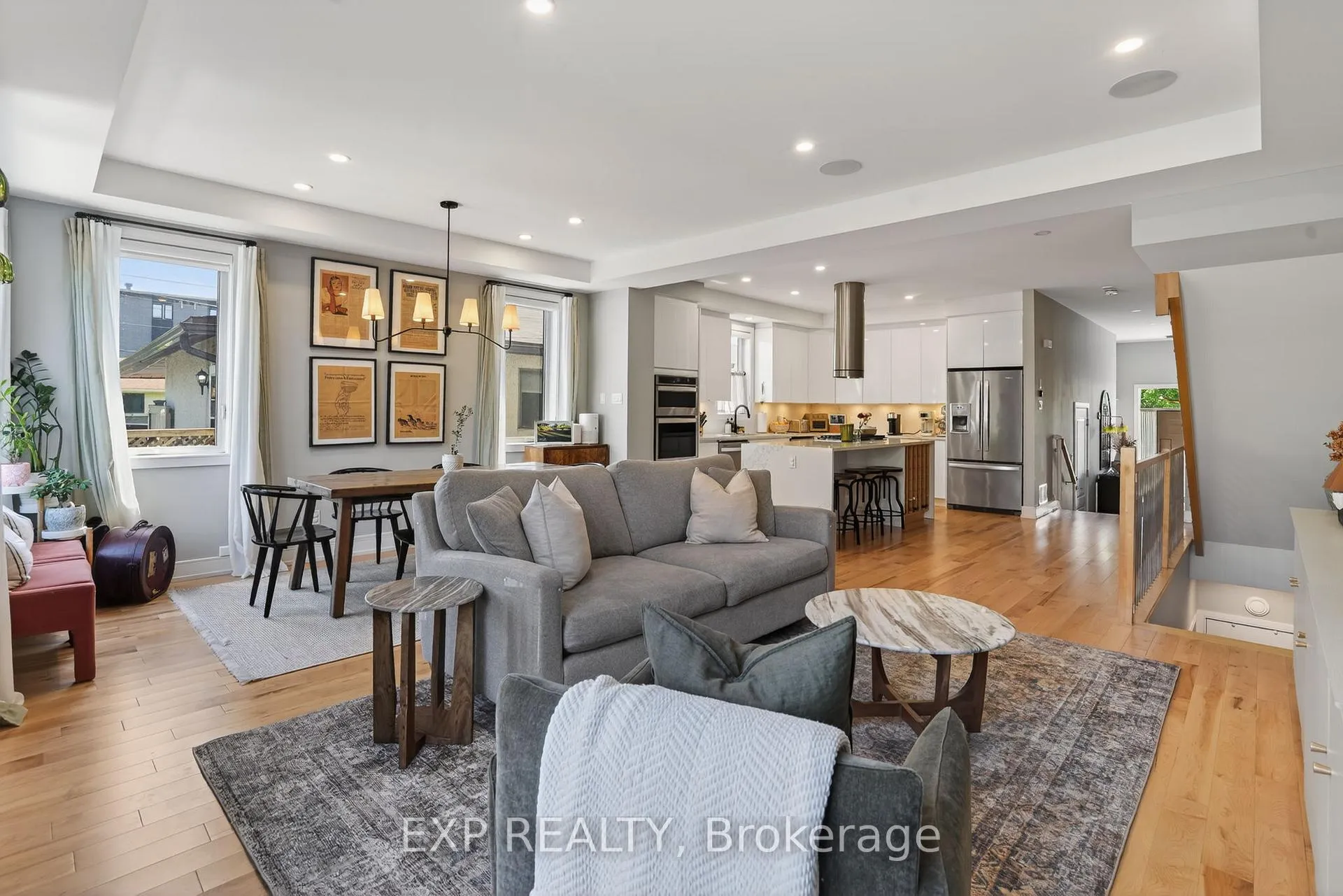 Photo 13 of 215 Columbus Avenue, Ottawa, Overbrook/Castle Heights — HOMEH