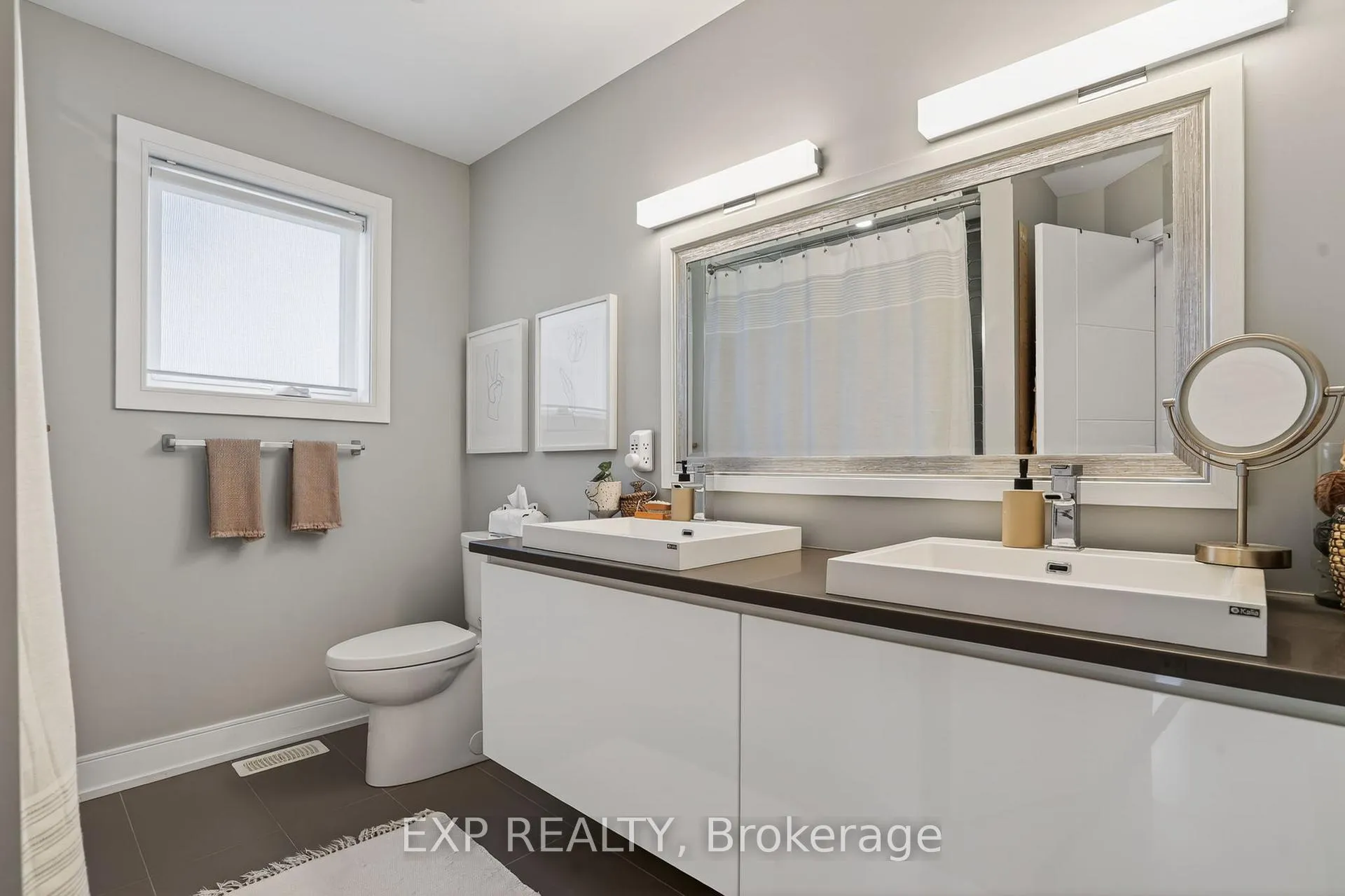 Photo 25 of 215 Columbus Avenue, Ottawa, Overbrook/Castle Heights — HOMEH