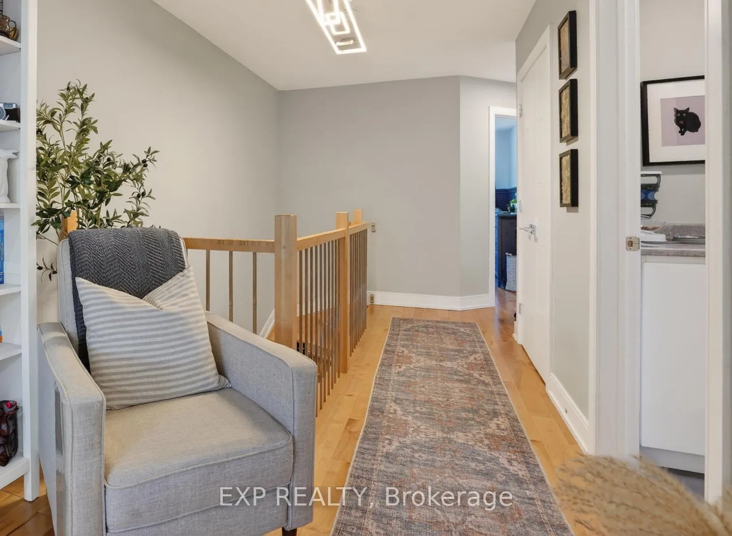 Photo 26 of 215 Columbus Avenue, Ottawa, Overbrook/Castle Heights — HOMEH