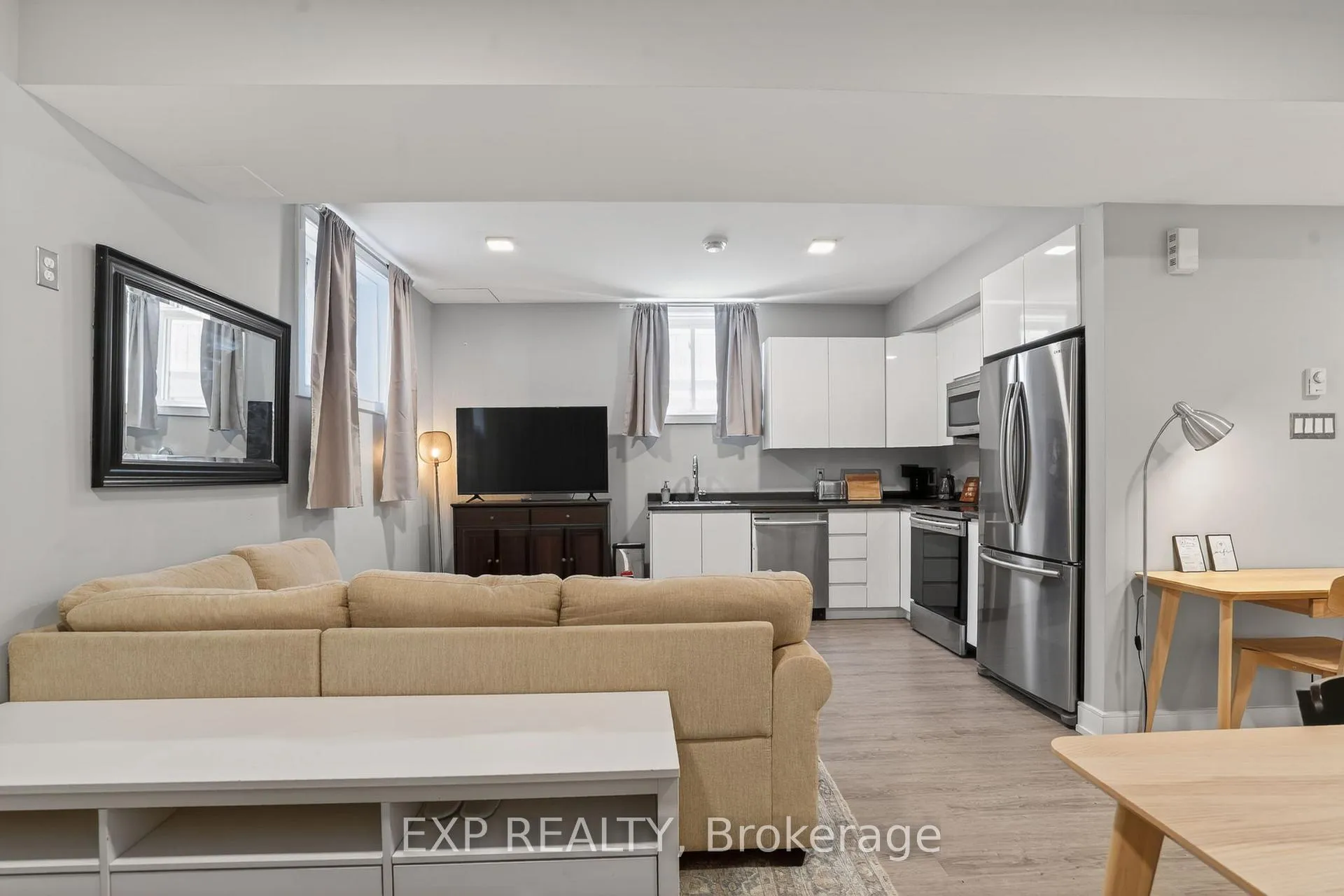 Photo 27 of 215 Columbus Avenue, Ottawa, Overbrook/Castle Heights — HOMEH