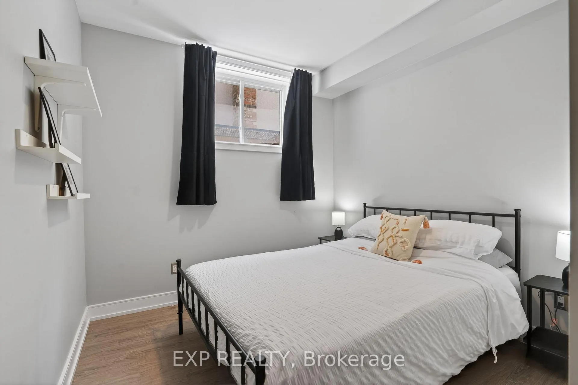 Photo 32 of 215 Columbus Avenue, Ottawa, Overbrook/Castle Heights — HOMEH