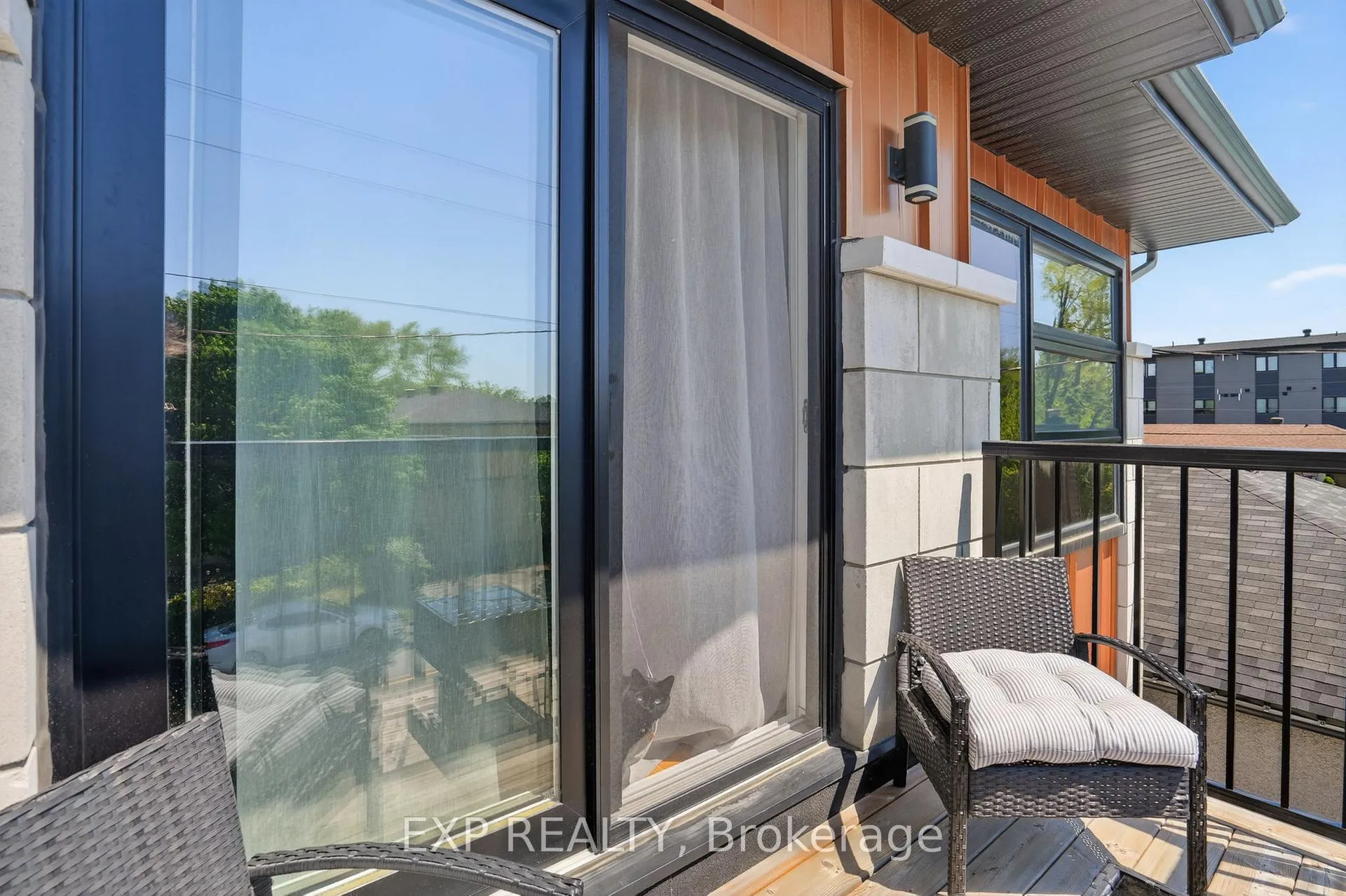 Photo 36 of 215 Columbus Avenue, Ottawa, Overbrook/Castle Heights — HOMEH
