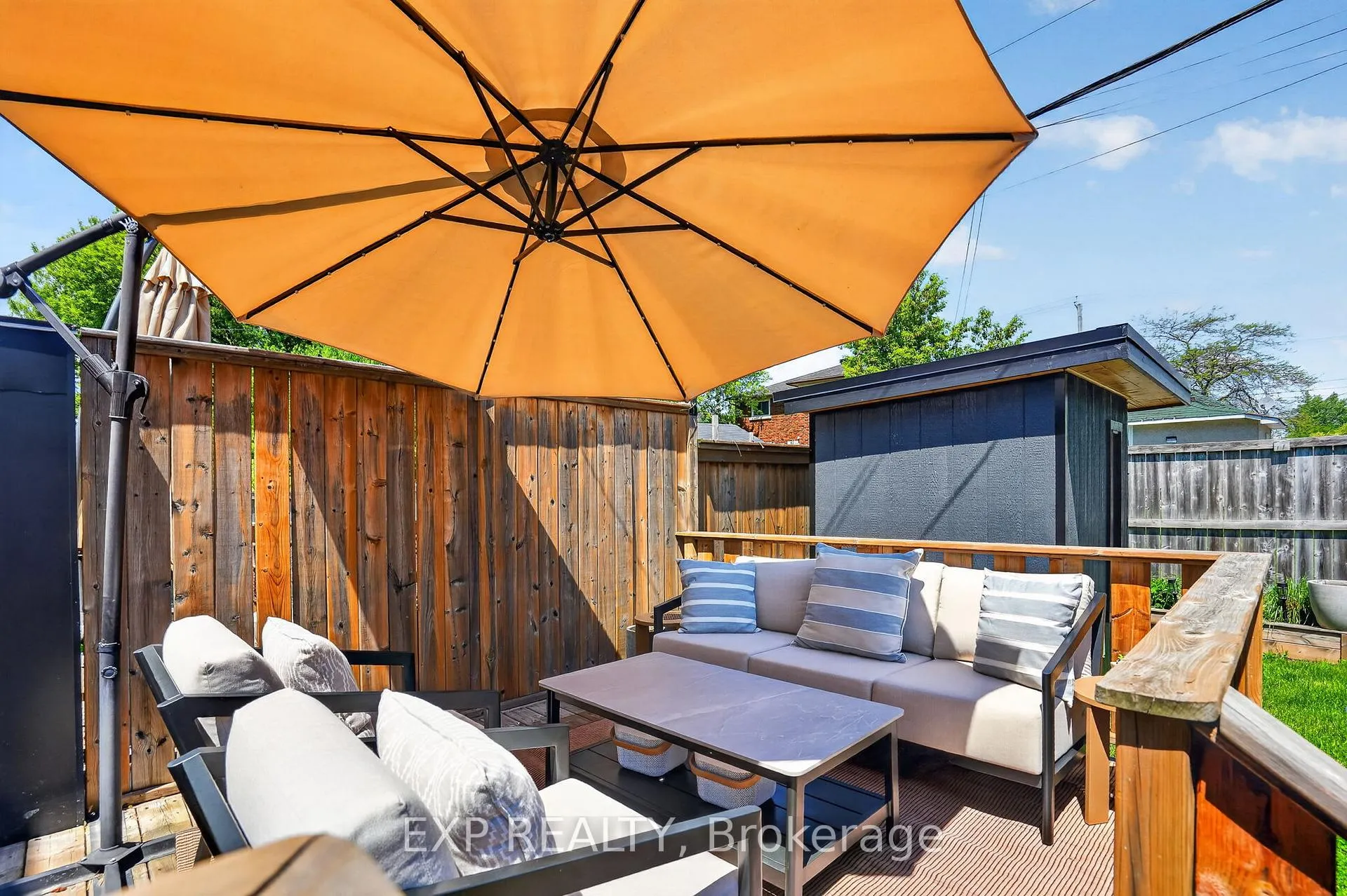 Photo 38 of 215 Columbus Avenue, Ottawa, Overbrook/Castle Heights — HOMEH