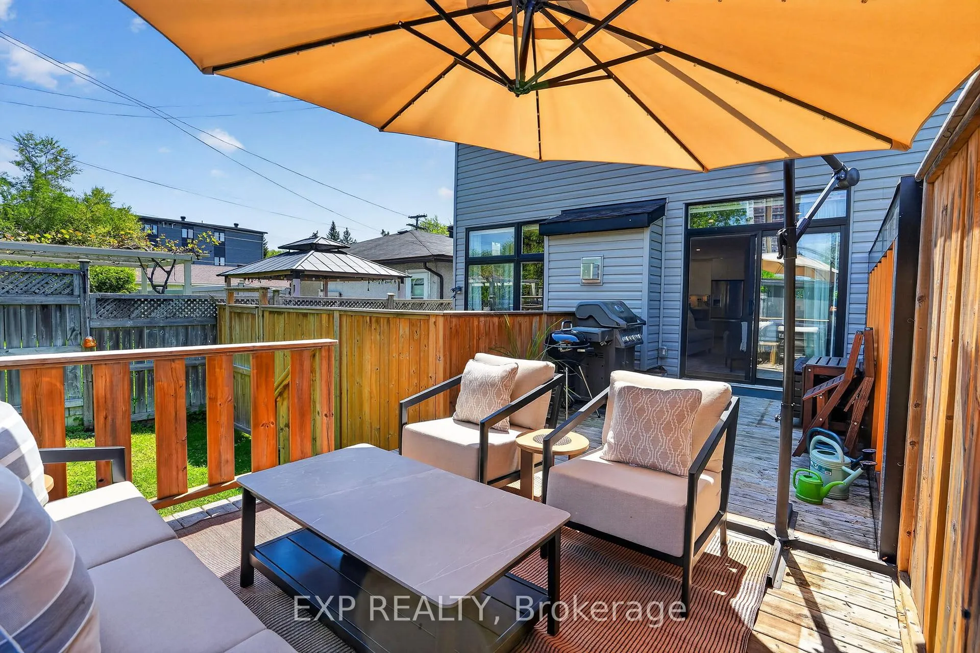 Photo 39 of 215 Columbus Avenue, Ottawa, Overbrook/Castle Heights — HOMEH