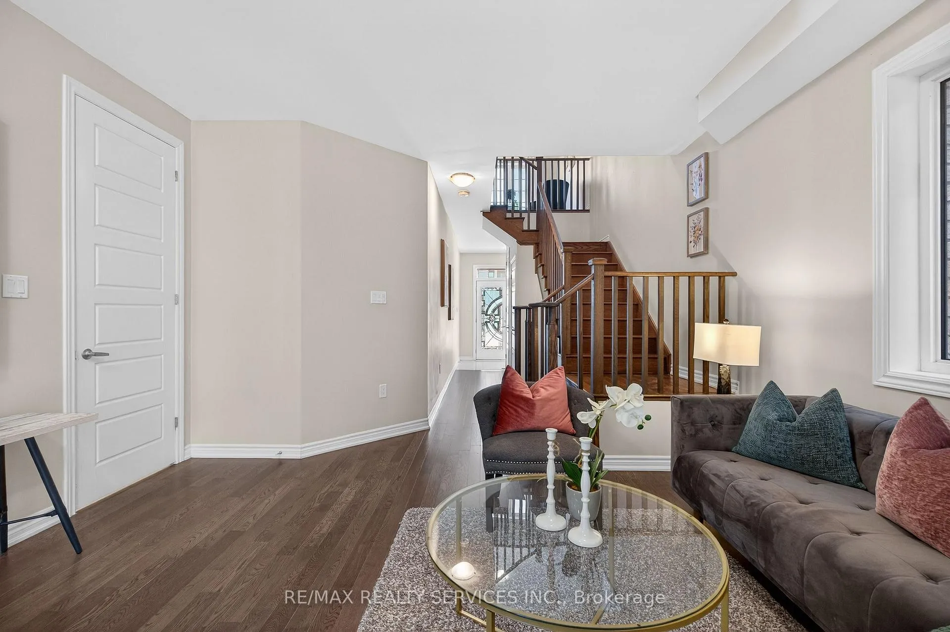 Photo 9 of 12 Ladd Avenue, Brantford — HOMEH