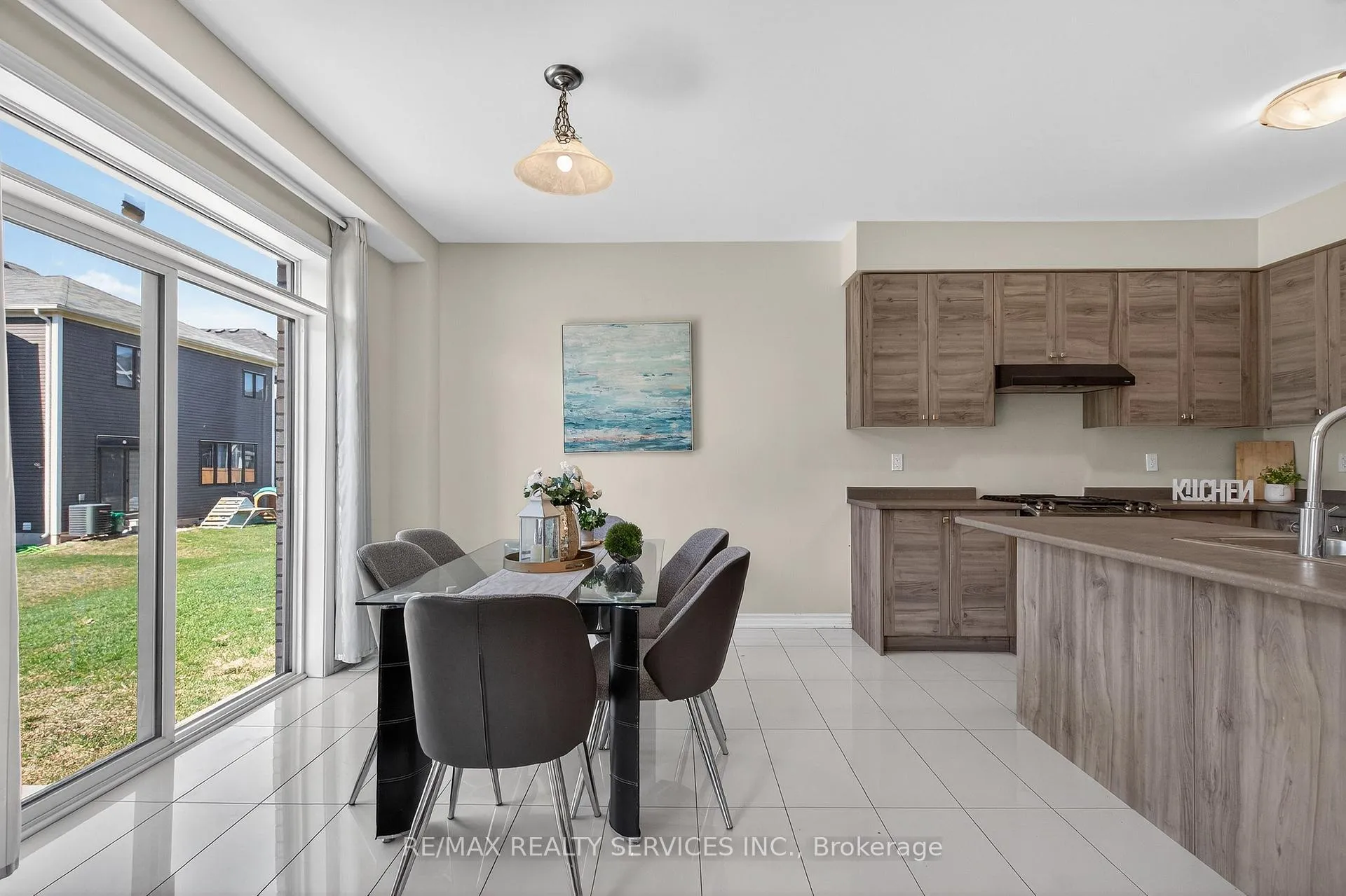 Photo 14 of 12 Ladd Avenue, Brantford — HOMEH