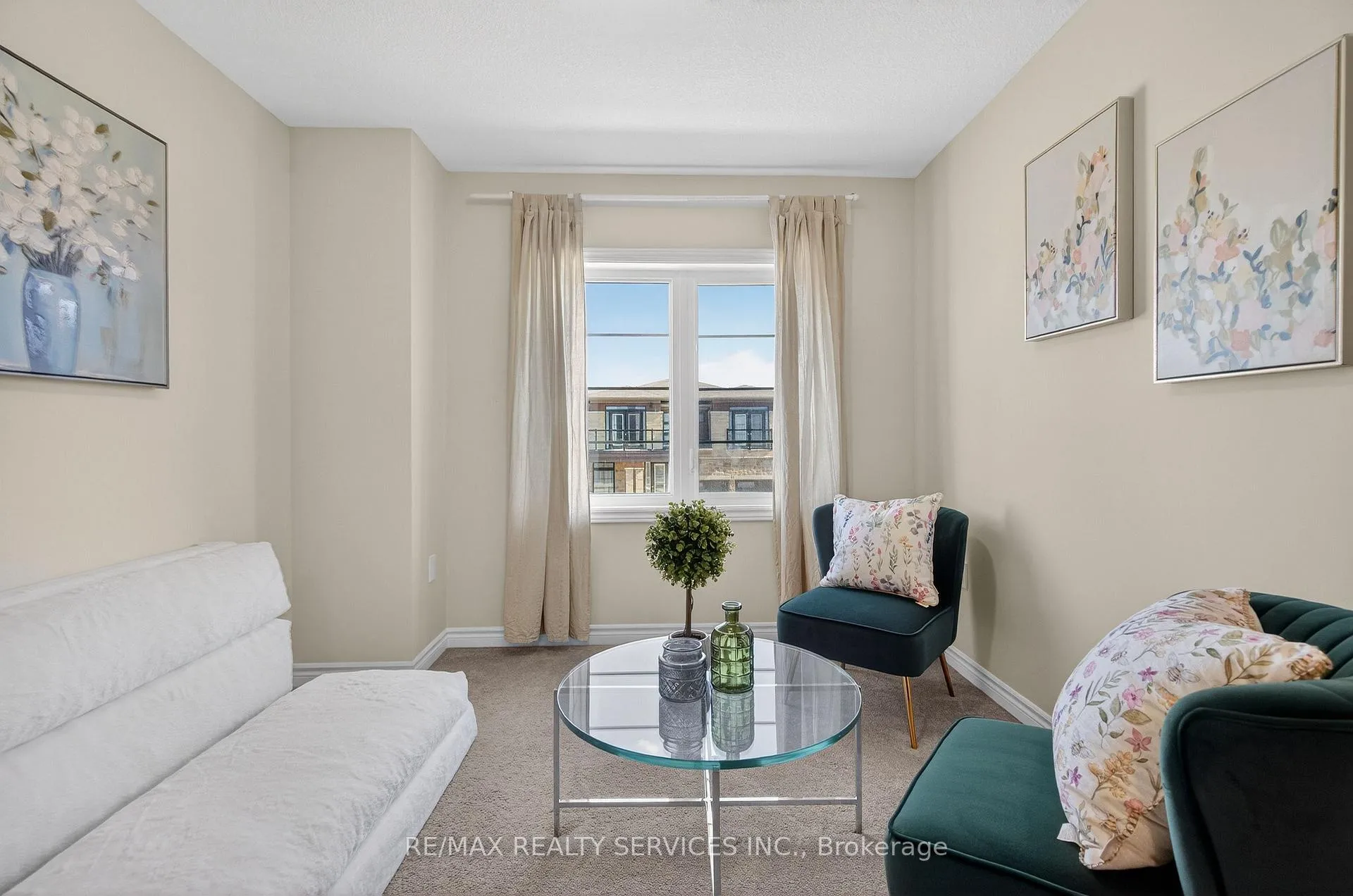Photo 23 of 12 Ladd Avenue, Brantford — HOMEH