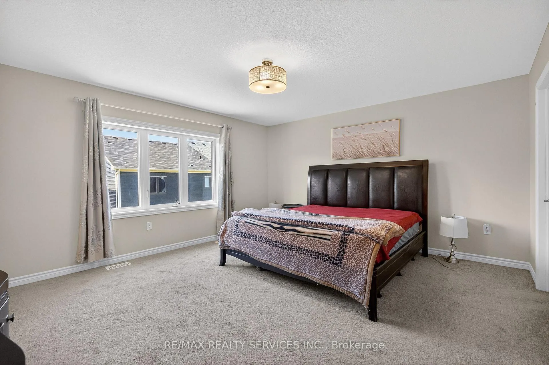 Photo 26 of 12 Ladd Avenue, Brantford — HOMEH