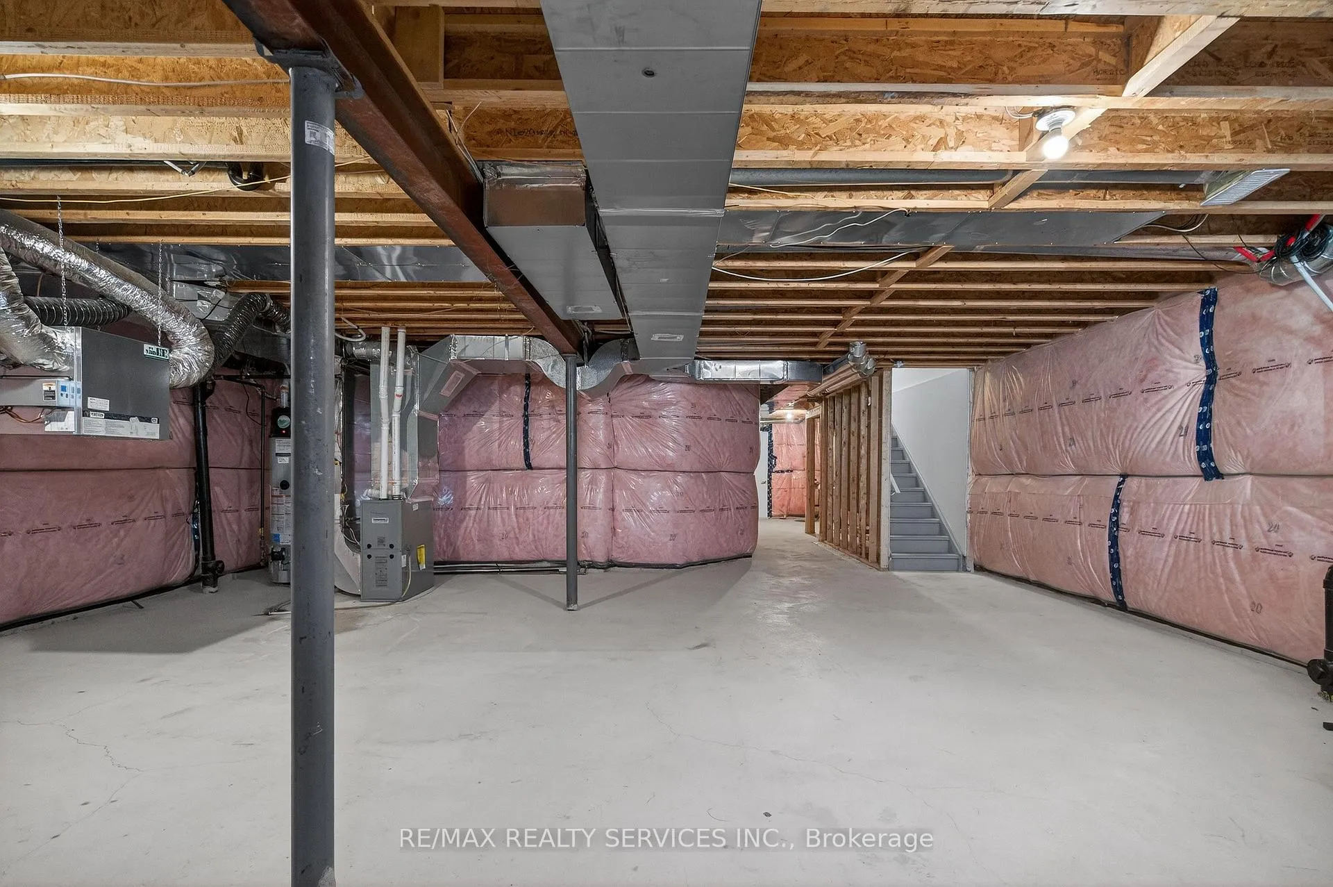 Photo 31 of 12 Ladd Avenue, Brantford — HOMEH