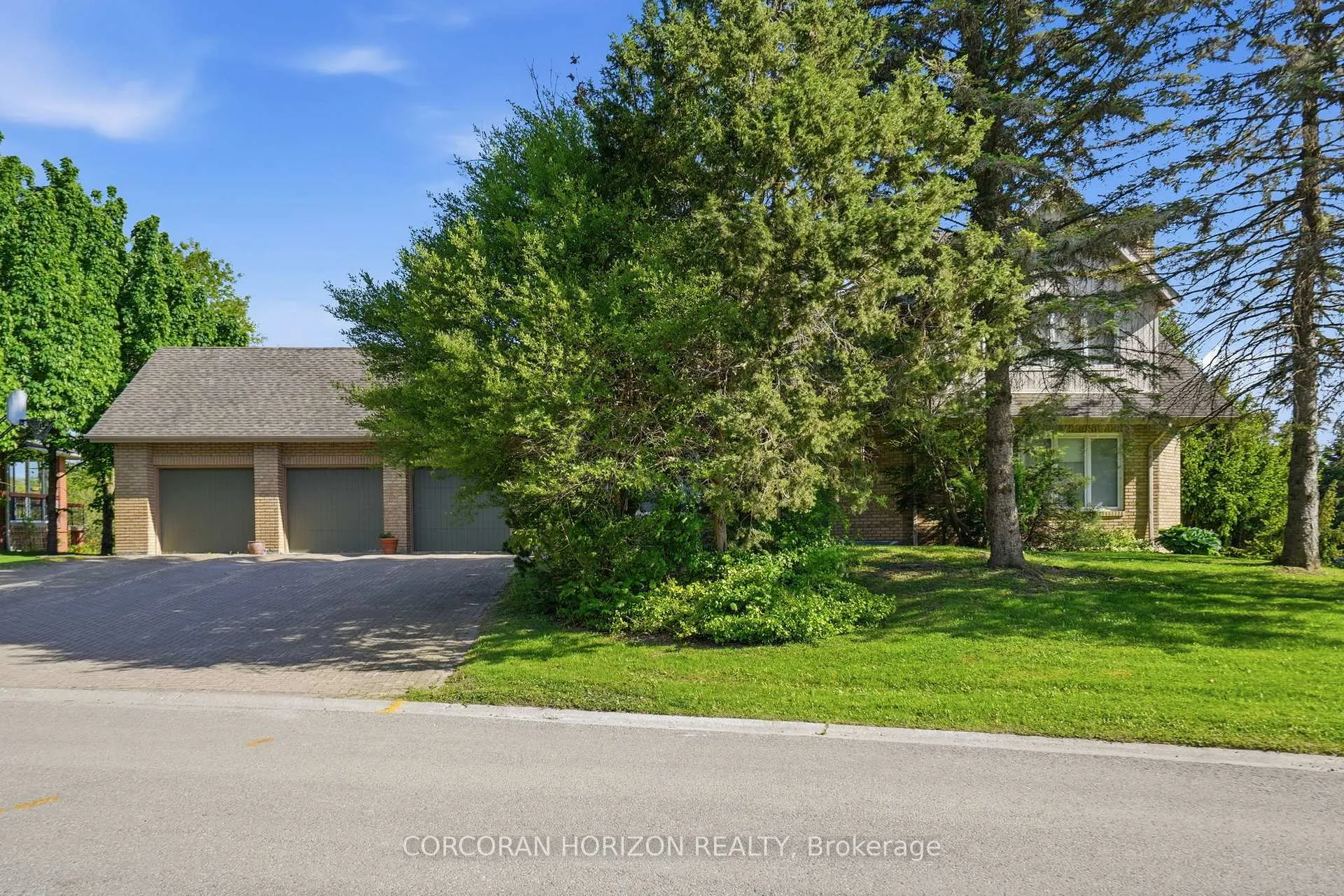 Front of 18 Curtis Crescent