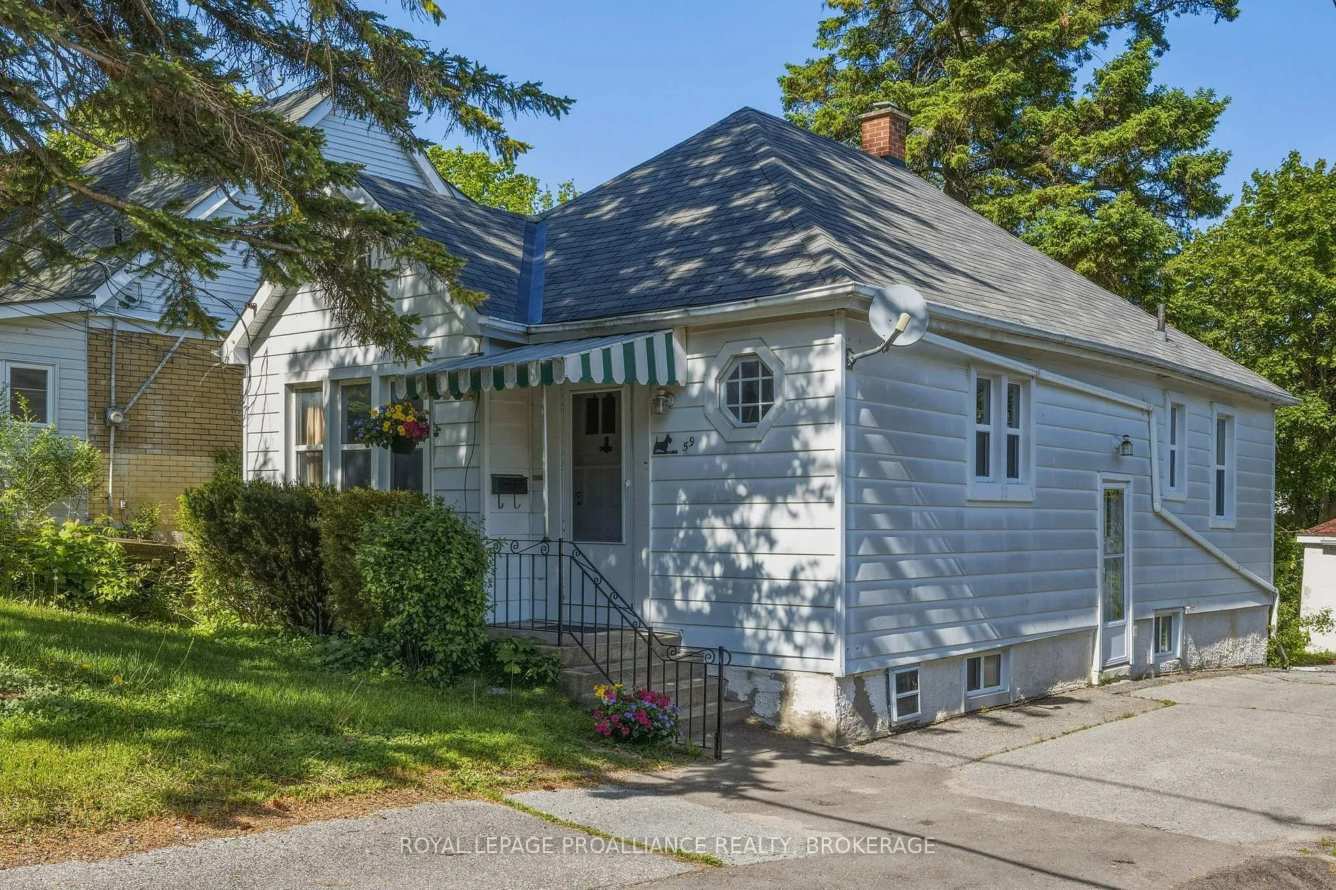 Photo 2 of 59 Beverley Street, Kingston, Central City East — HOMEH