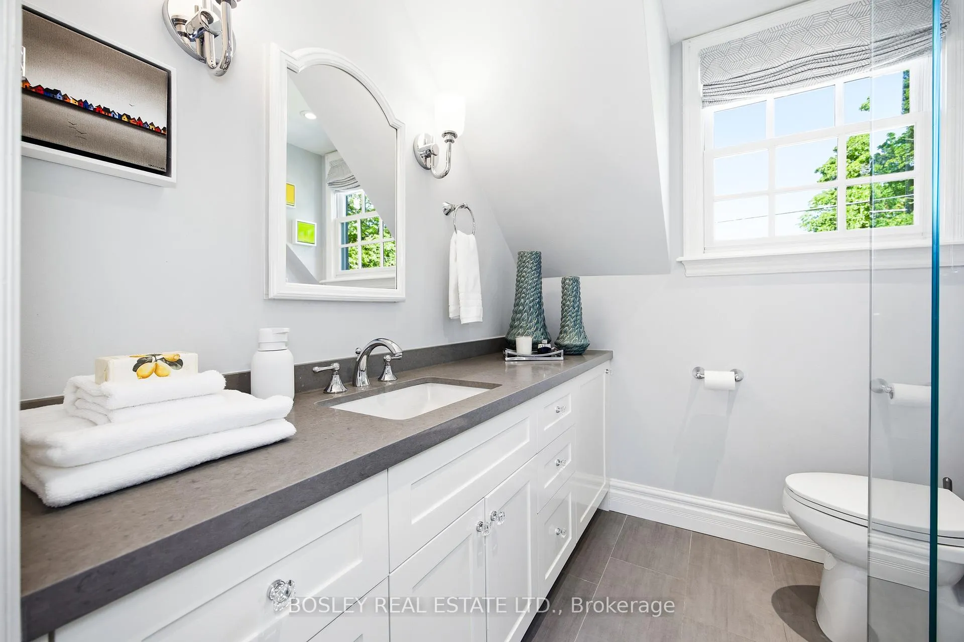 Photo 34 of 71 Sutherland Drive, Toronto, Leaside — HOMEH