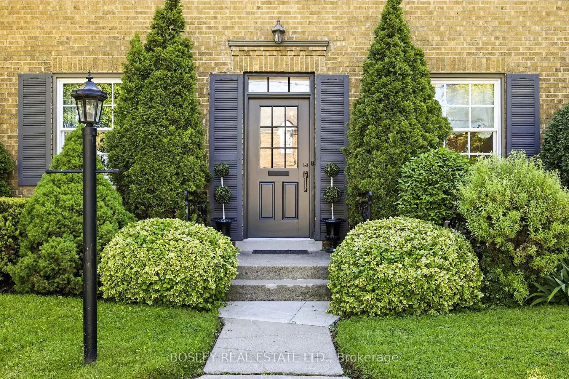 Photo 49 of 71 Sutherland Drive, Toronto, Leaside — HOMEH