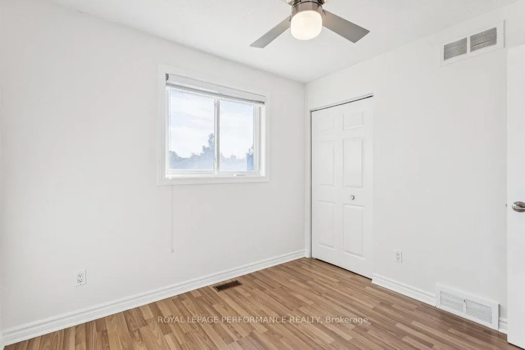 Photo 26 of 6 Gillespie Crescent, Ottawa, Hunt Club Woods — HOMEH