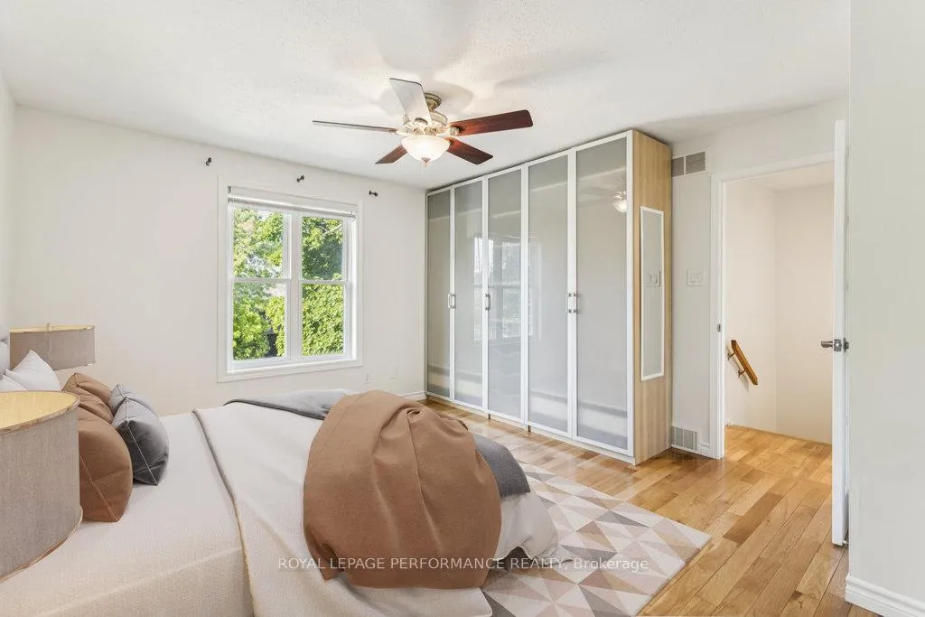 Photo 33 of 6 Gillespie Crescent, Ottawa, Hunt Club Woods — HOMEH