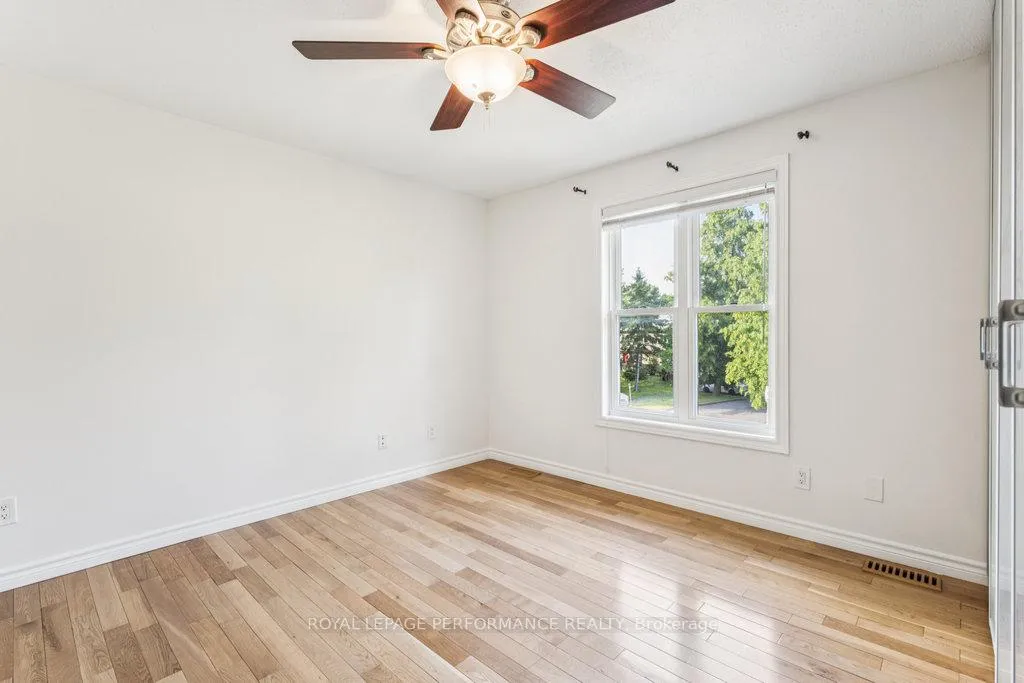 Photo 36 of 6 Gillespie Crescent, Ottawa, Hunt Club Woods — HOMEH