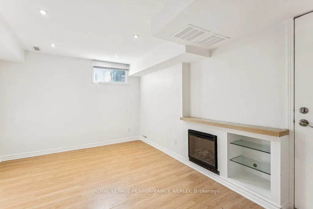 Photo 39 of 6 Gillespie Crescent, Ottawa, Hunt Club Woods — HOMEH