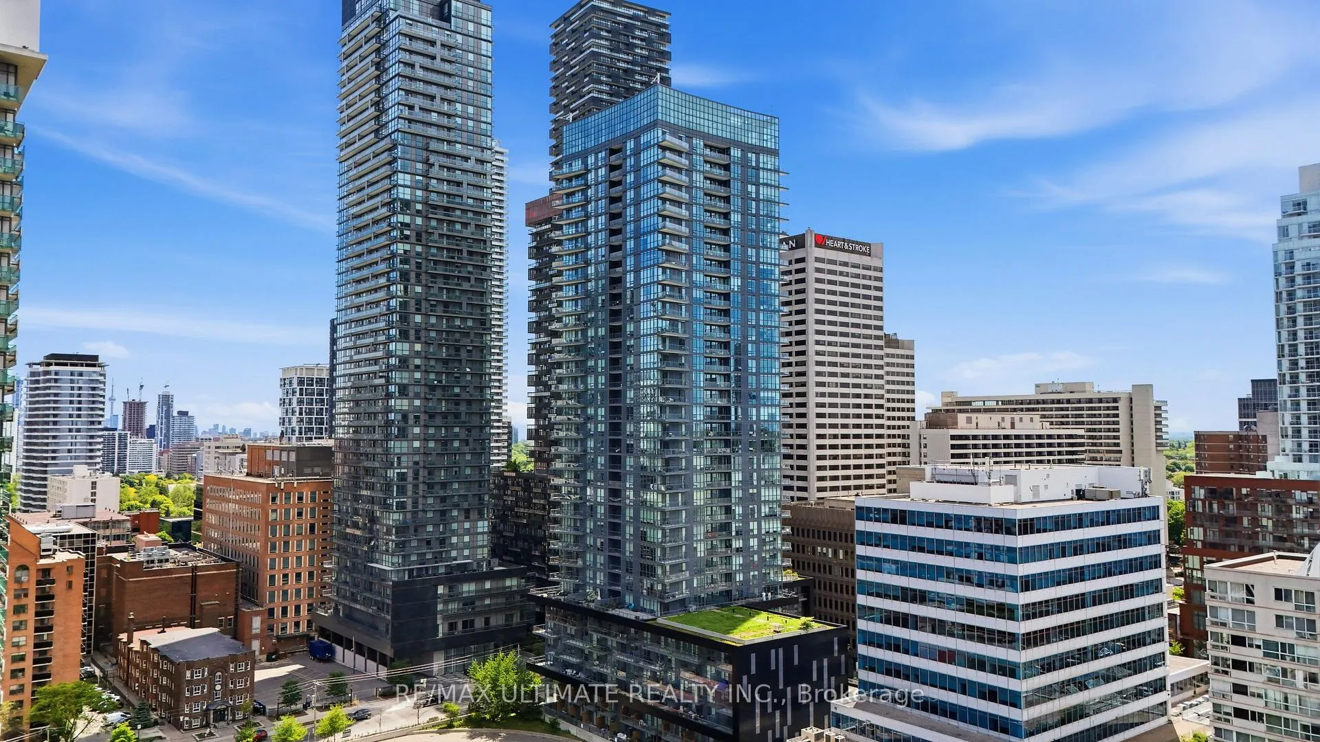 Photo 2 of Unit 618, 30 Roehampton Avenue, Toronto, Mount Pleasant West — HOMEH
