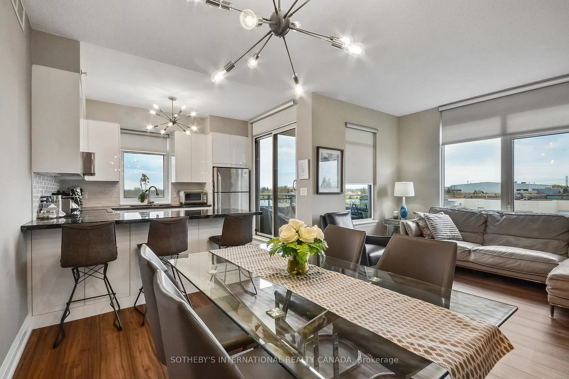 Photo 4 of Unit 312, 24 Woodstream Boulevard, Vaughan, Vaughan Grove — HOMEH