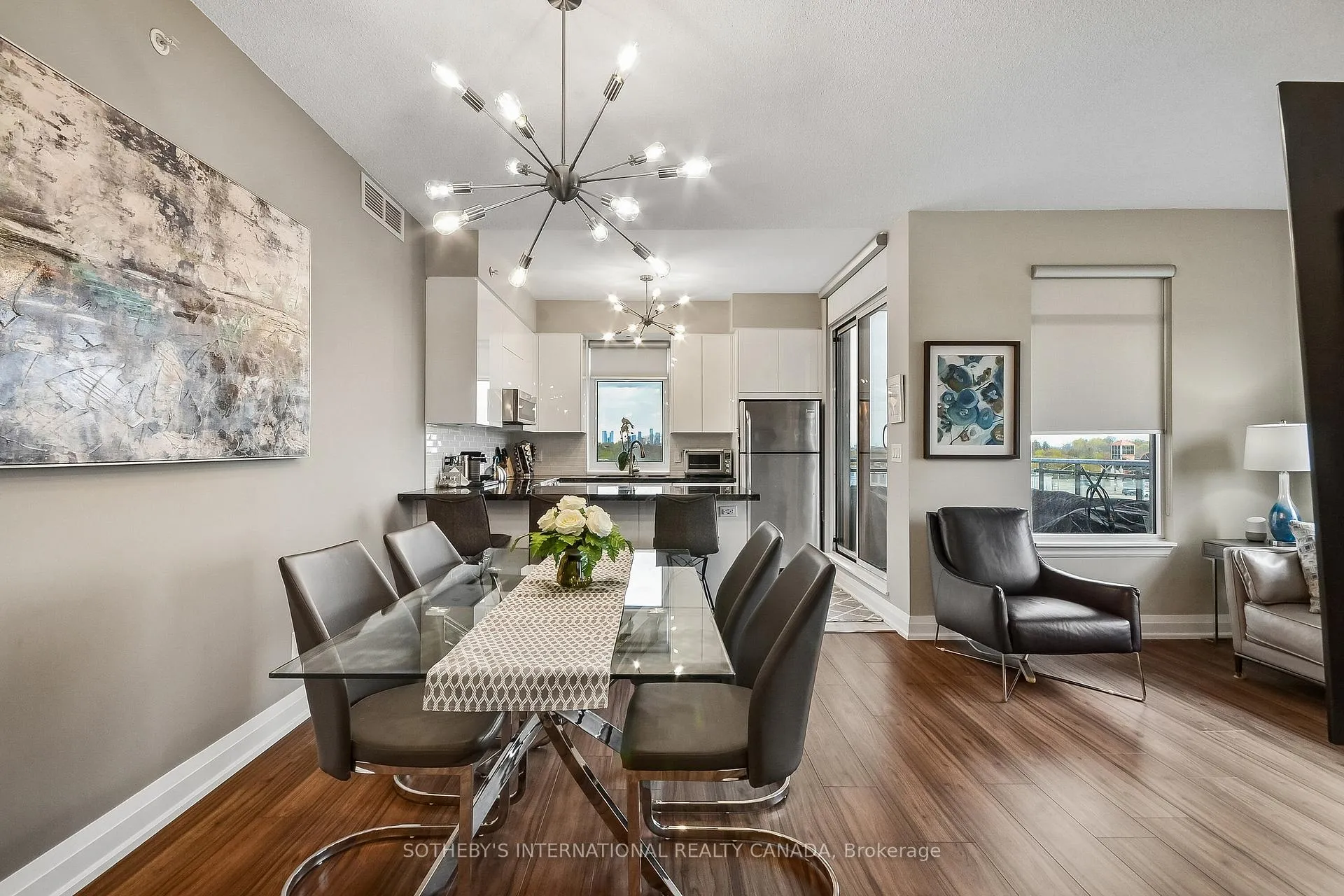 Photo 6 of Unit 312, 24 Woodstream Boulevard, Vaughan, Vaughan Grove — HOMEH