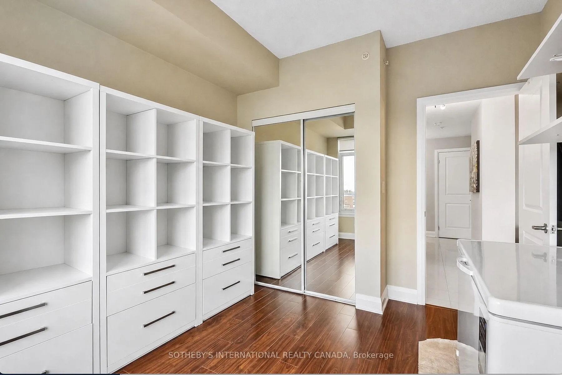 Photo 11 of Unit 312, 24 Woodstream Boulevard, Vaughan, Vaughan Grove — HOMEH