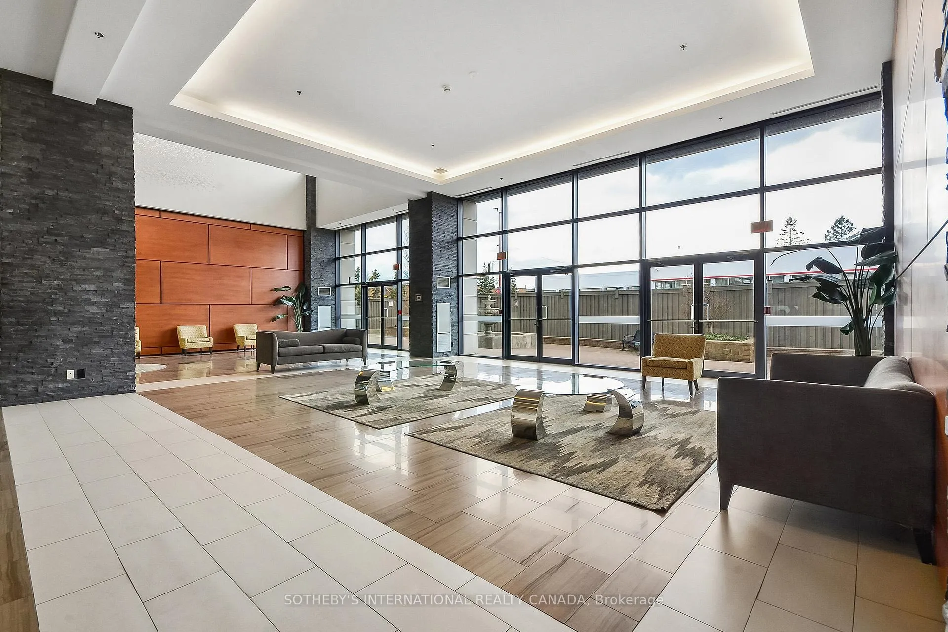 Photo 13 of Unit 312, 24 Woodstream Boulevard, Vaughan, Vaughan Grove — HOMEH