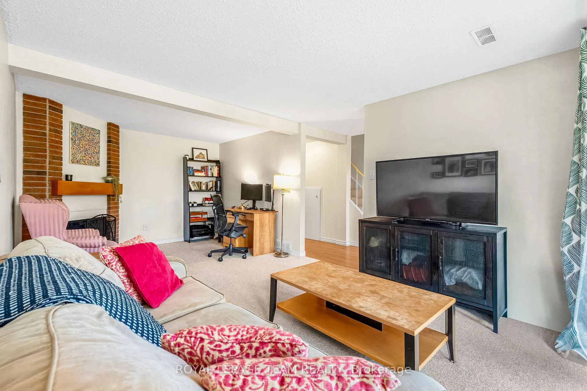 Photo 7 of 182 Owl Drive, Ottawa, Hunt Club/Western Community — HOMEH