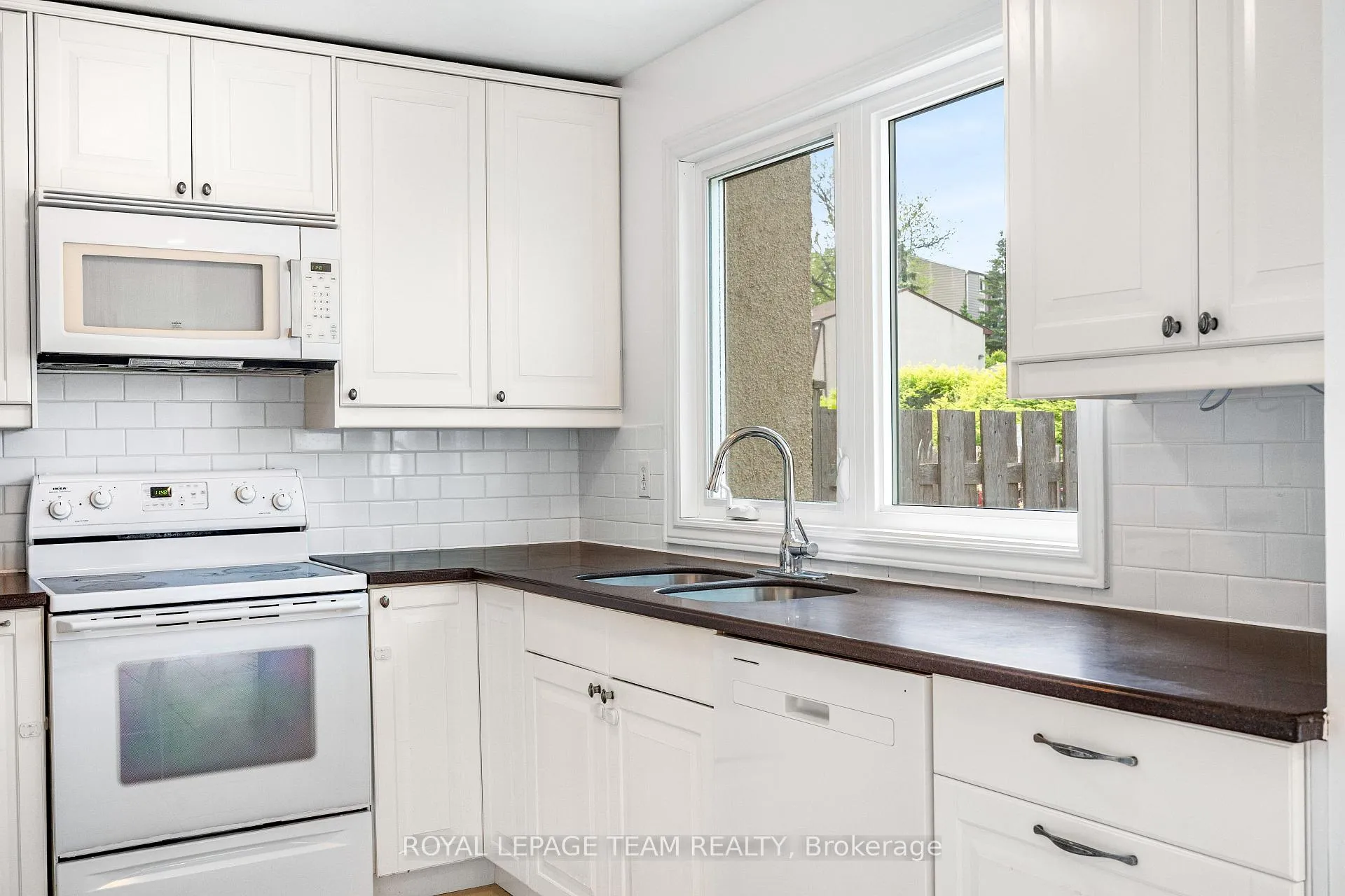 Photo 14 of 182 Owl Drive, Ottawa, Hunt Club/Western Community — HOMEH