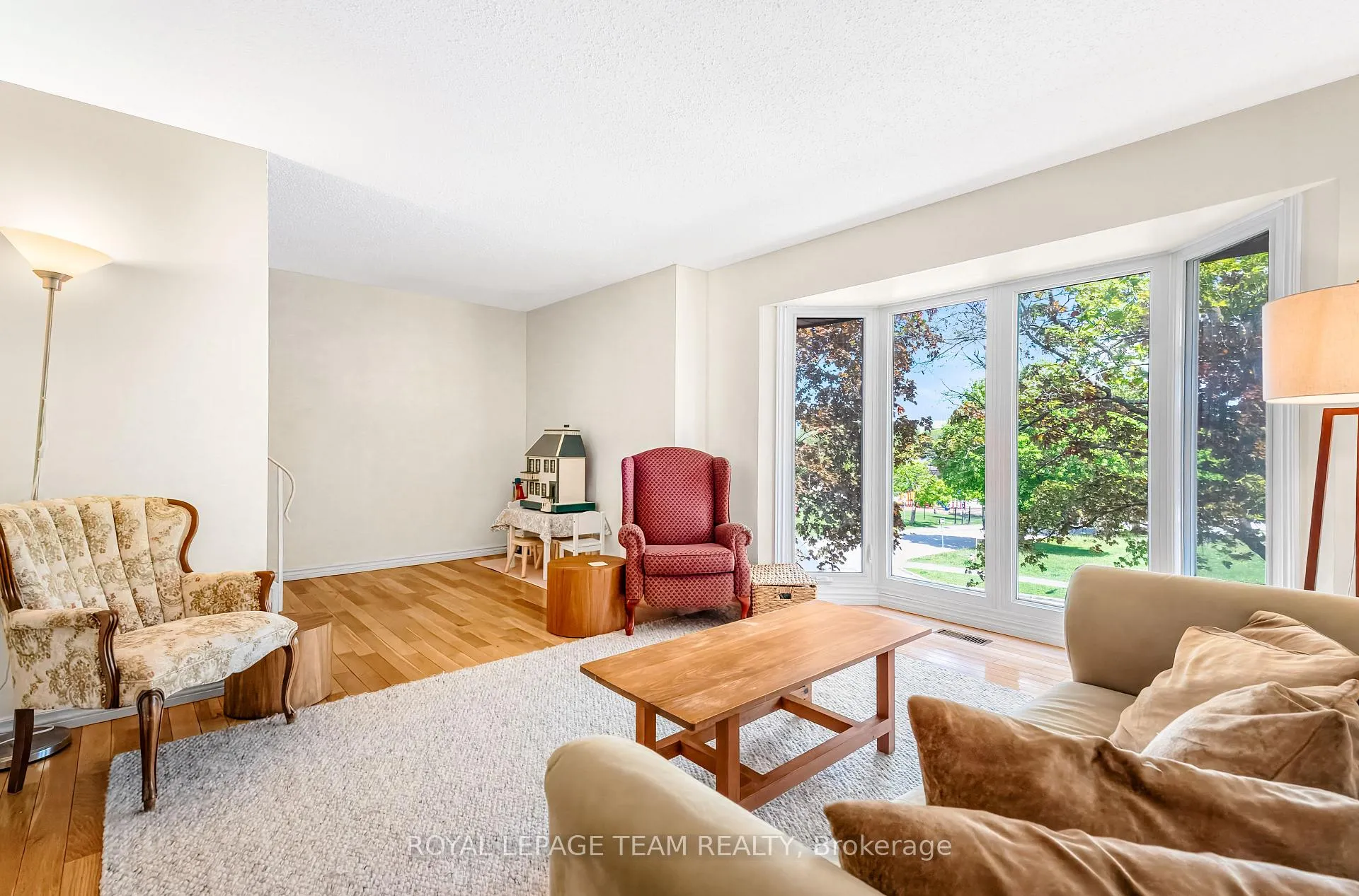 Photo 24 of 182 Owl Drive, Ottawa, Hunt Club/Western Community — HOMEH