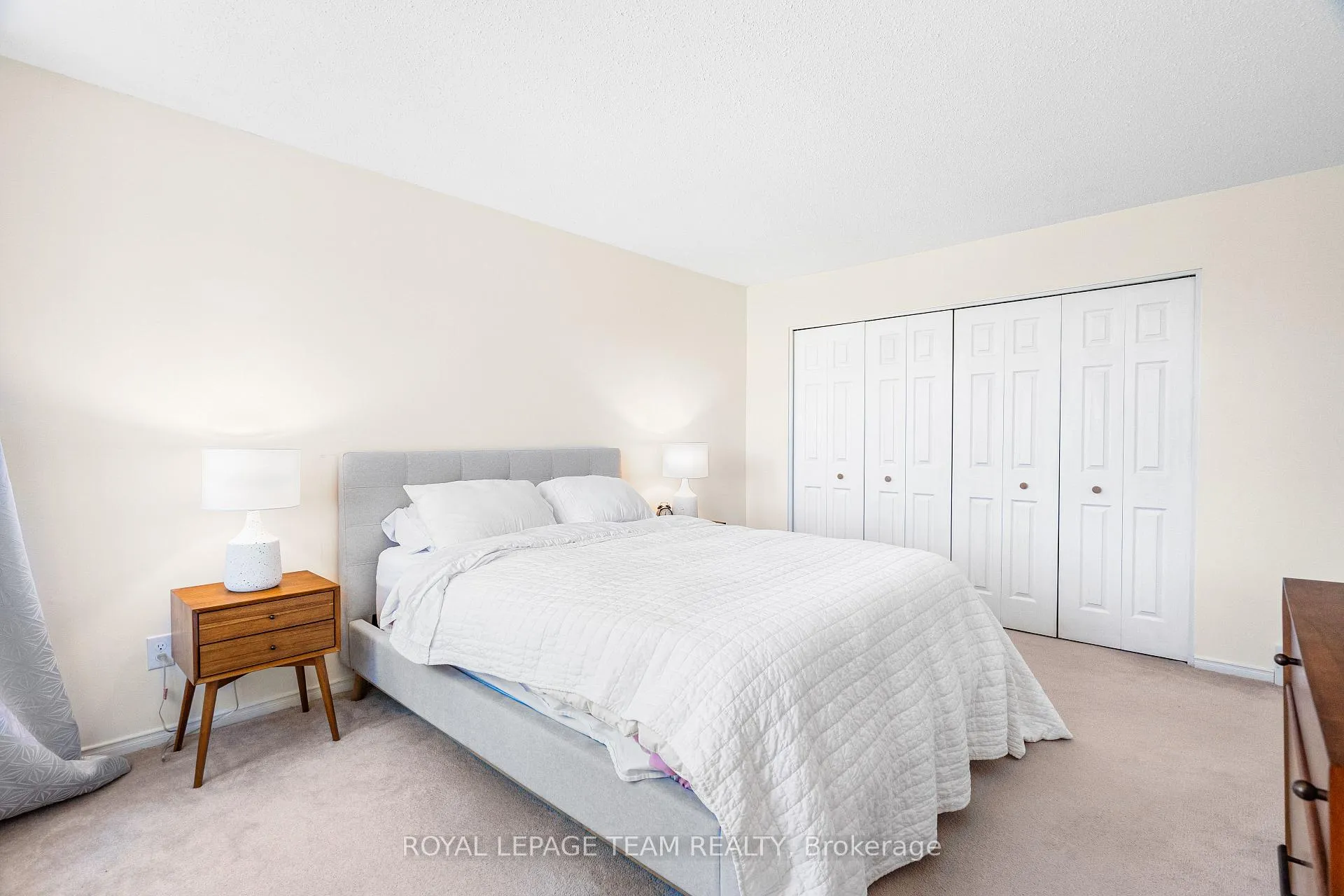 Photo 33 of 182 Owl Drive, Ottawa, Hunt Club/Western Community — HOMEH
