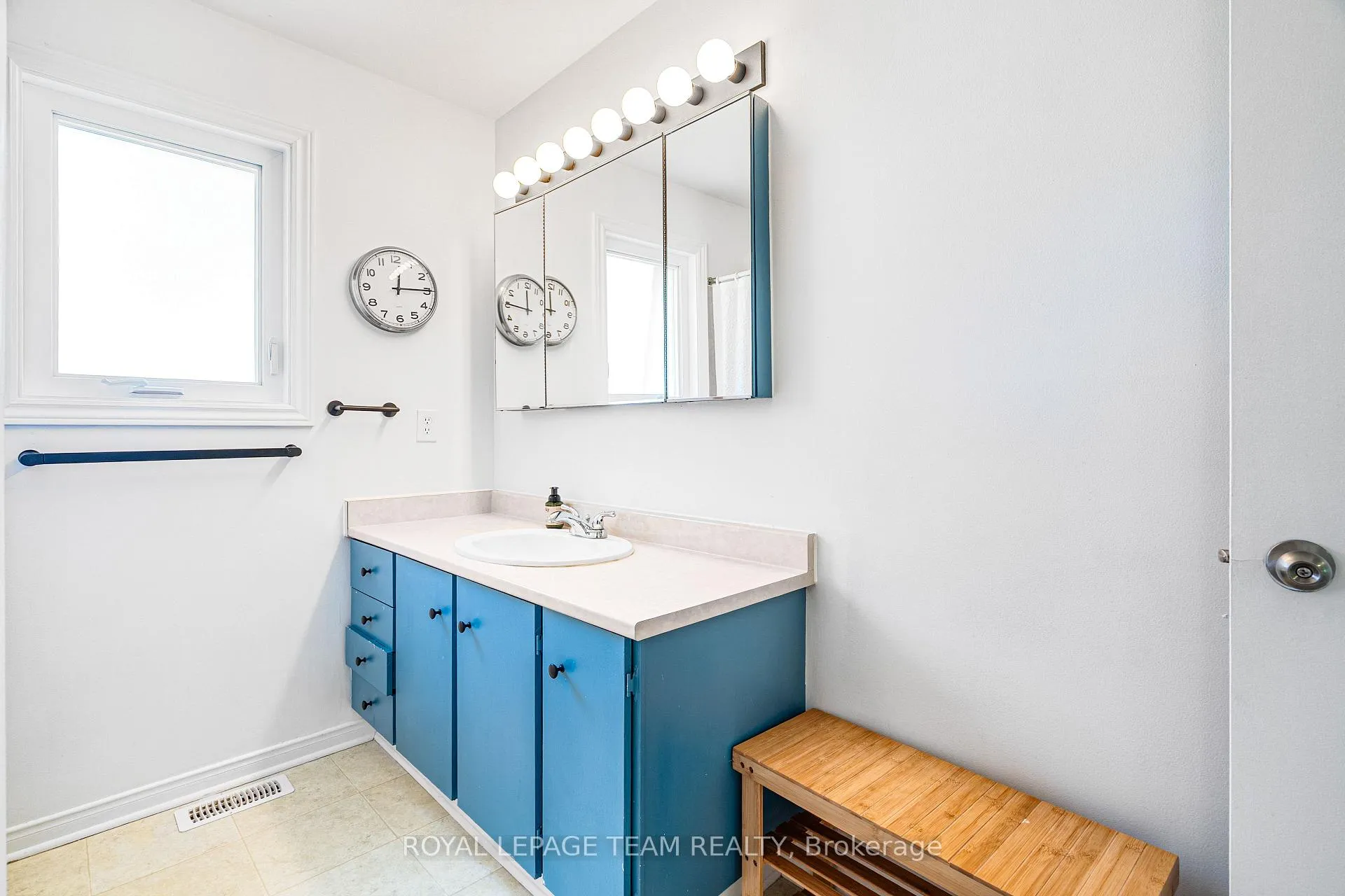 Photo 41 of 182 Owl Drive, Ottawa, Hunt Club/Western Community — HOMEH