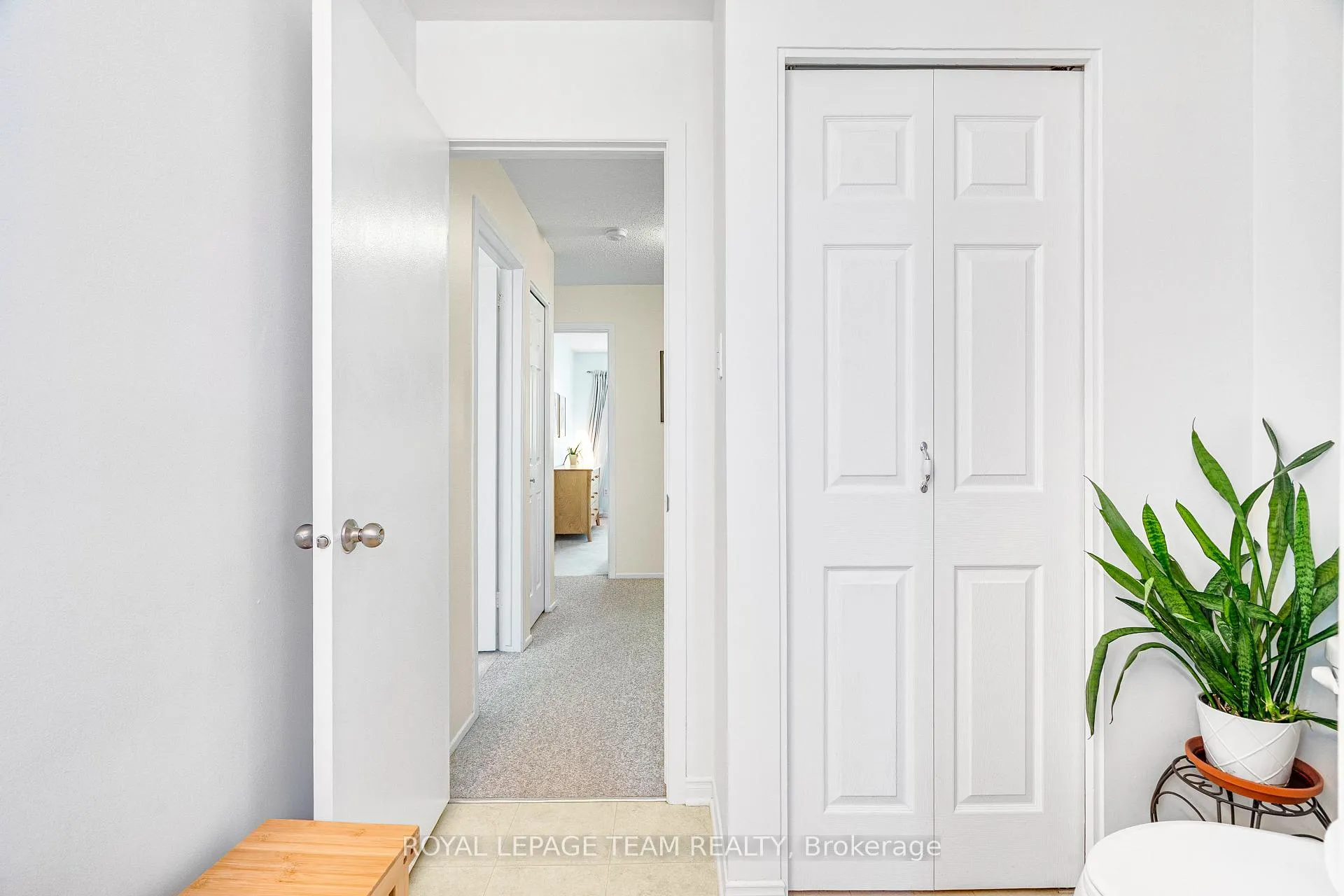 Photo 43 of 182 Owl Drive, Ottawa, Hunt Club/Western Community — HOMEH