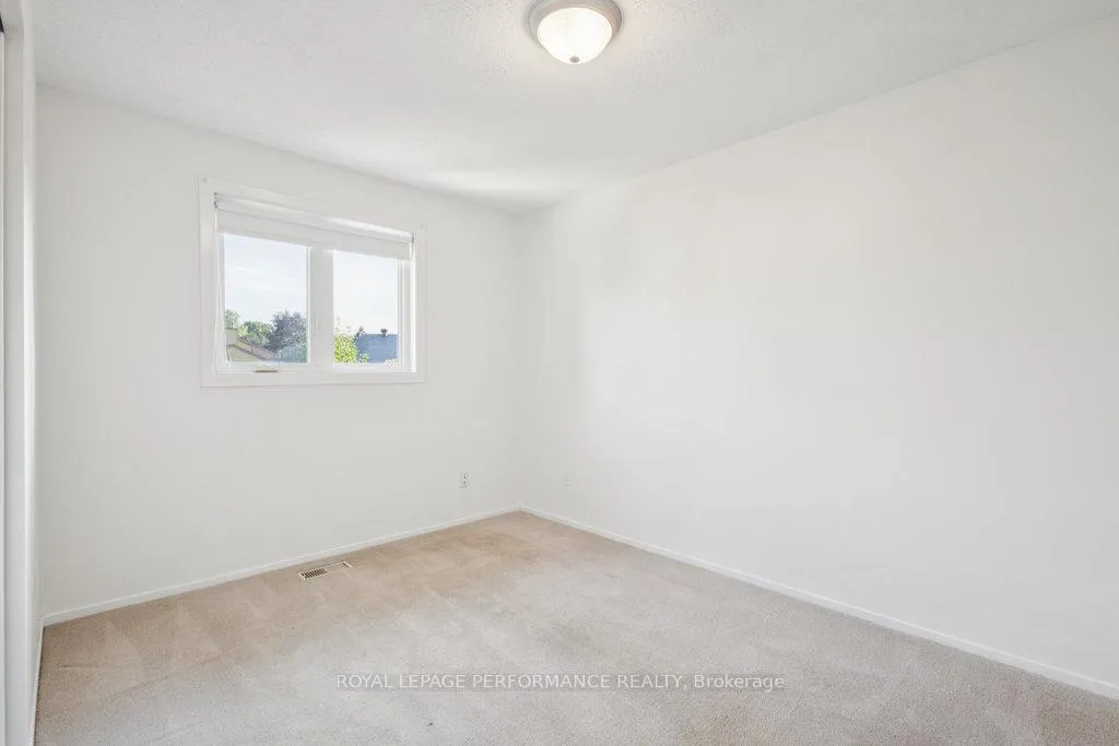 Photo 29 of 8 Gillespie Crescent, Ottawa, Hunt Club Woods — HOMEH