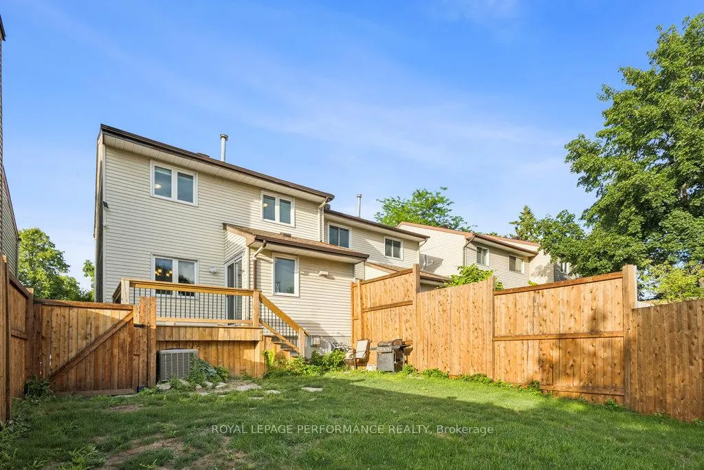 Photo 46 of 8 Gillespie Crescent, Ottawa, Hunt Club Woods — HOMEH