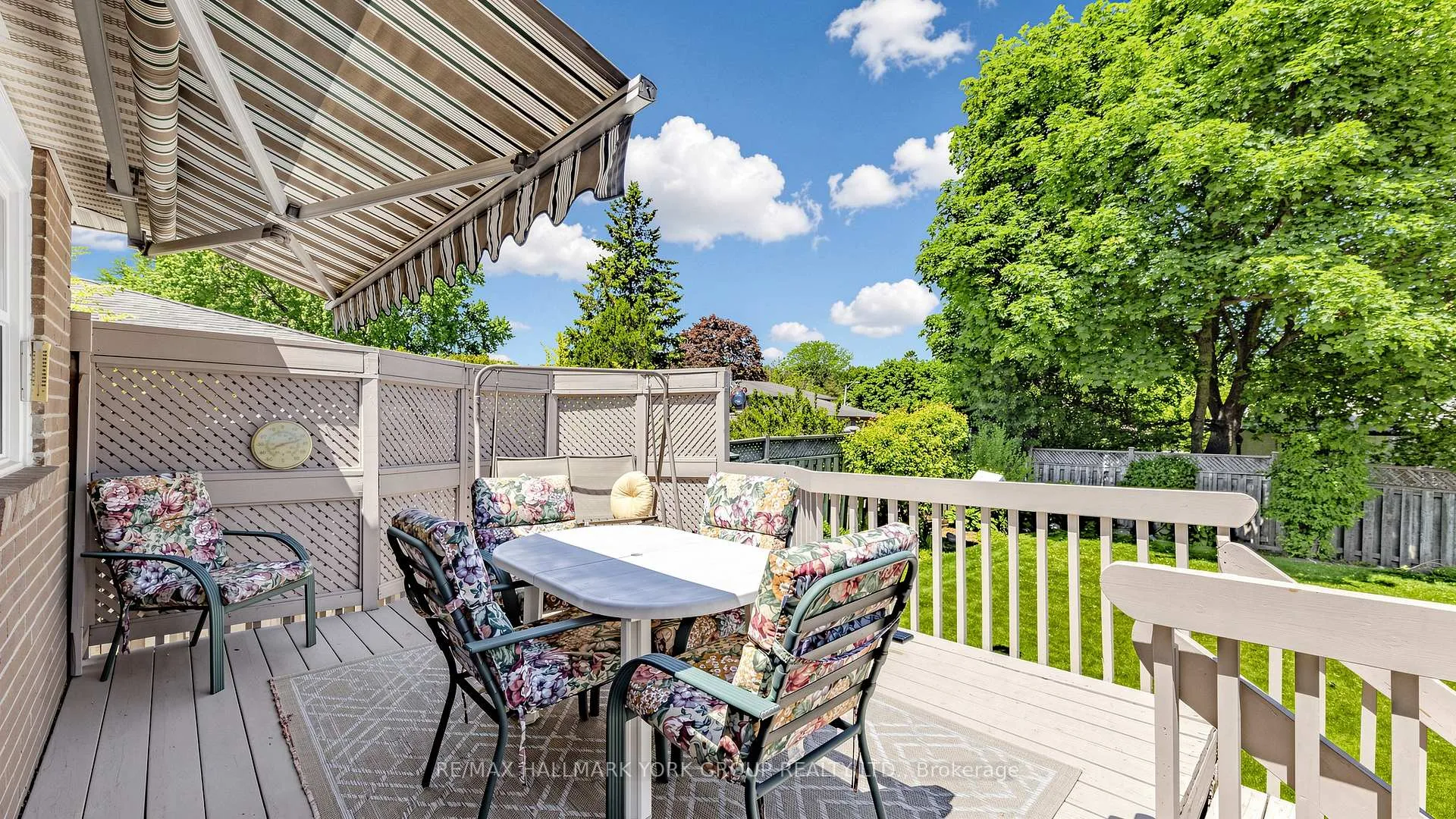 Photo 37 of 24 Devins Drive, Aurora, Aurora Heights — HOMEH