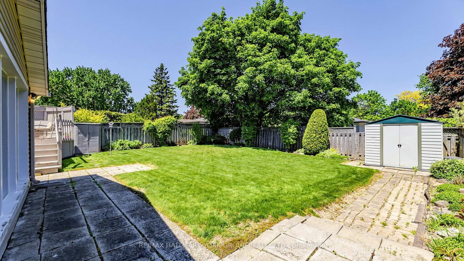 Photo 39 of 24 Devins Drive, Aurora, Aurora Heights — HOMEH