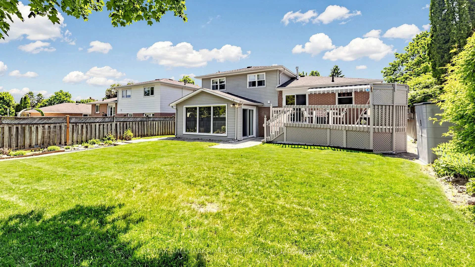 Photo 41 of 24 Devins Drive, Aurora, Aurora Heights — HOMEH