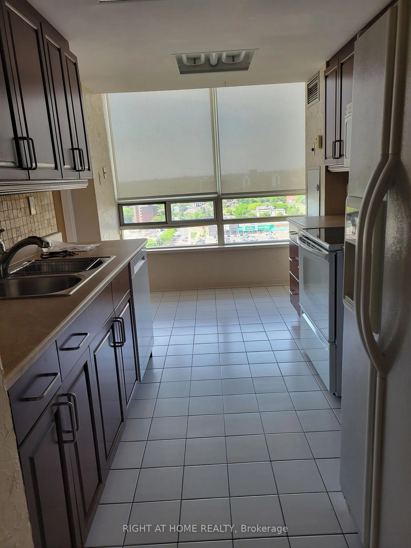Photo 15 of Unit PH2, 75 King Street E, Mississauga, Cooksville — HOMEH