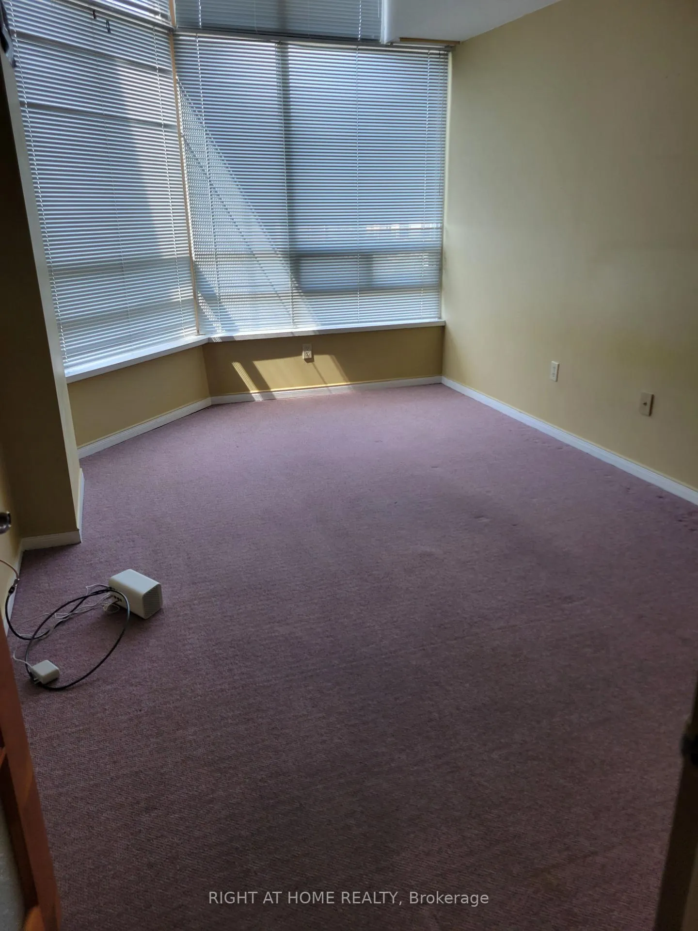 Photo 19 of Unit PH2, 75 King Street E, Mississauga, Cooksville — HOMEH