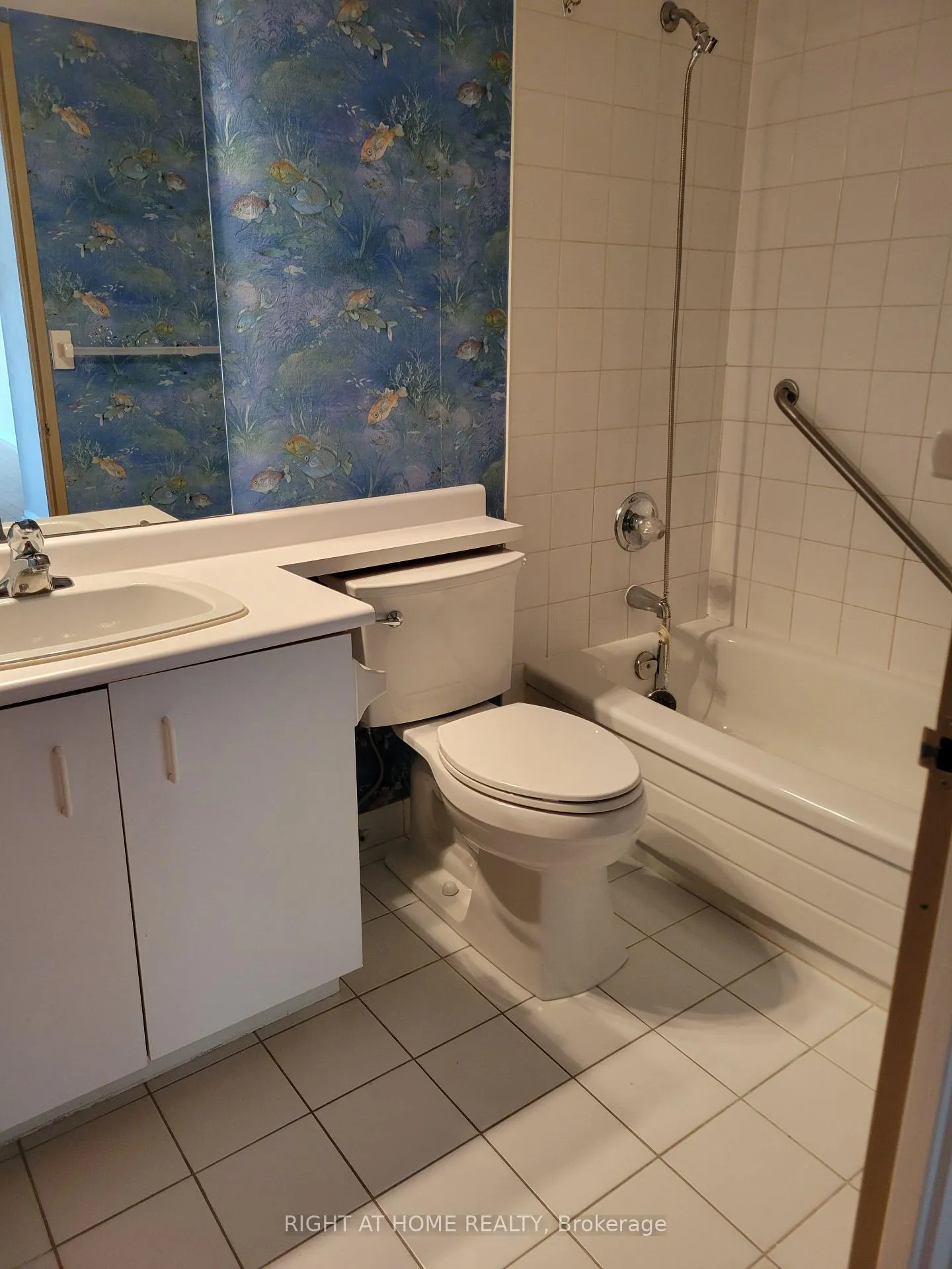 Photo 25 of Unit PH2, 75 King Street E, Mississauga, Cooksville — HOMEH