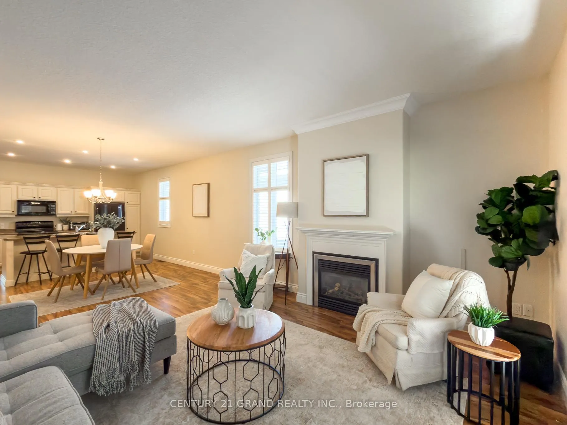 Photo 9 of Unit 2, 95 North Park, Brantford, East Ward — HOMEH